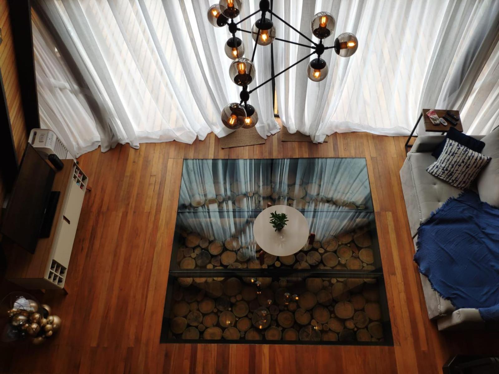 Triangle of the Sun Cabin | Mountain view | Hot tub | Air conditioning