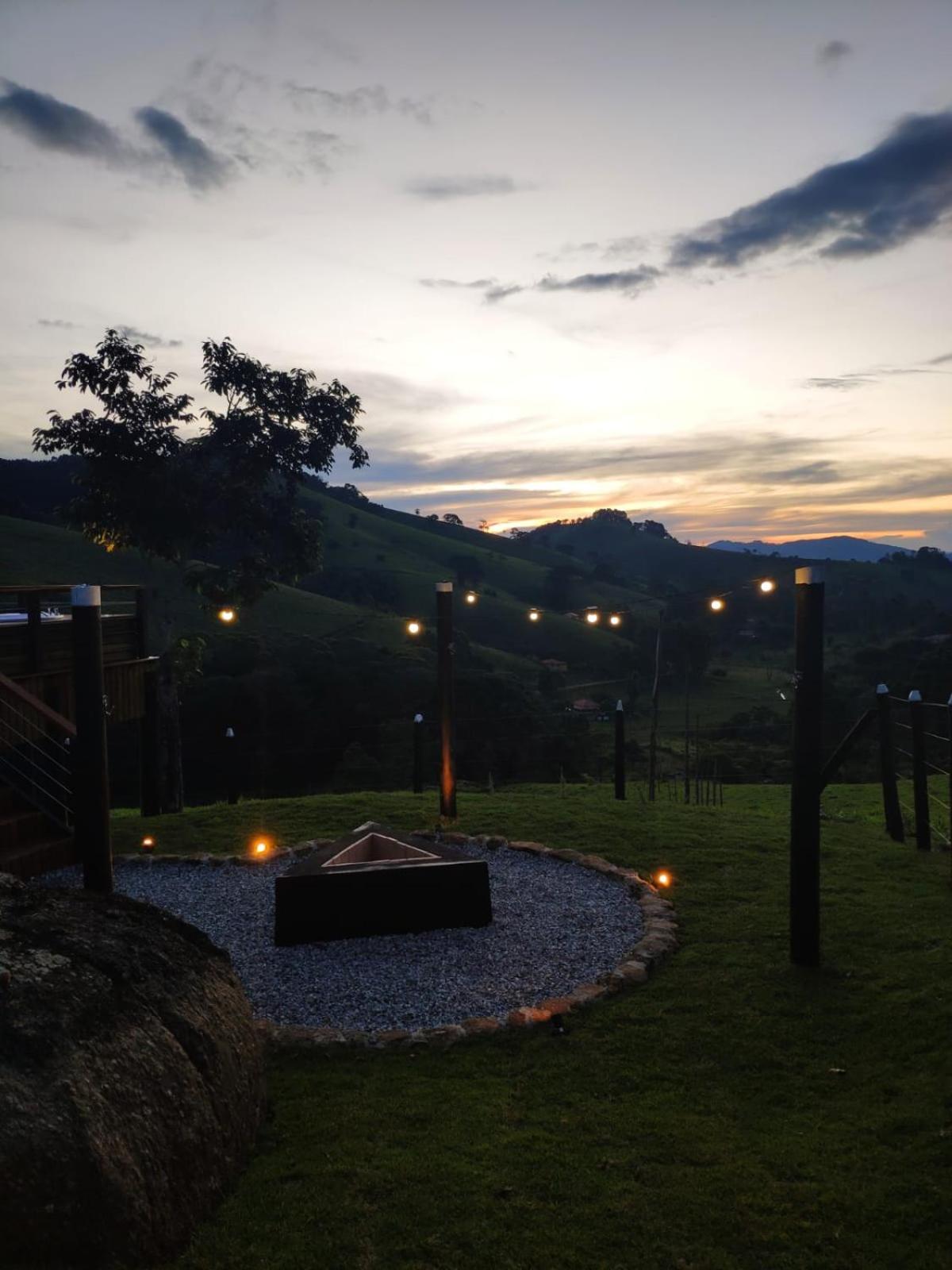 Triangle of the Sun Cabin | Mountain view | Hot tub | Air conditioning
