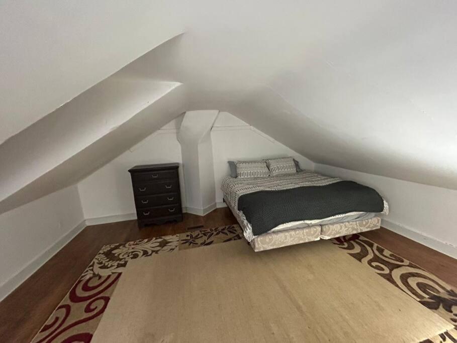 Cozy Home in Downtown Harrisburg view 3