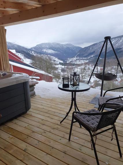 Photo 8