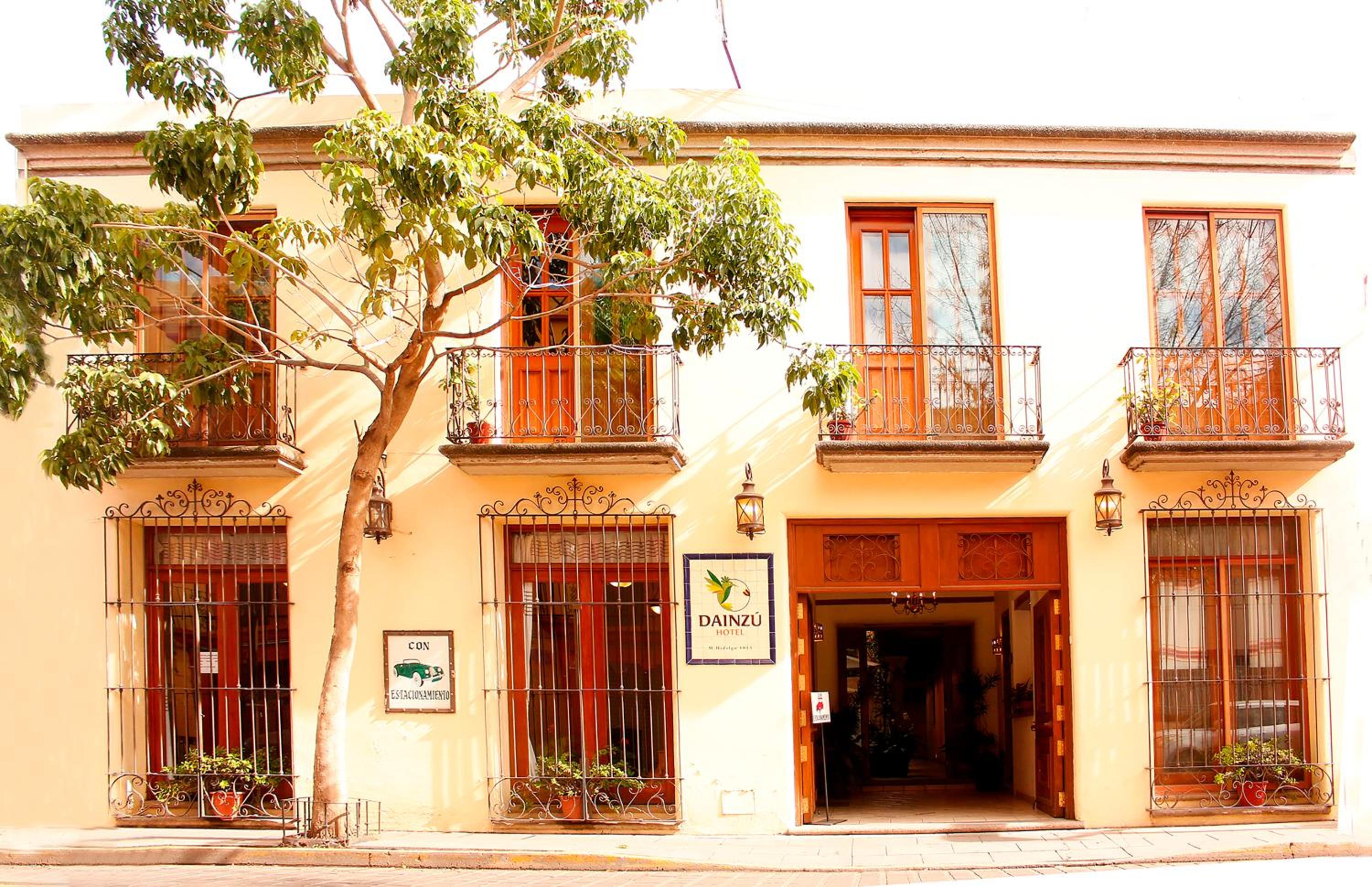 Hotel Dainzu - Image 1