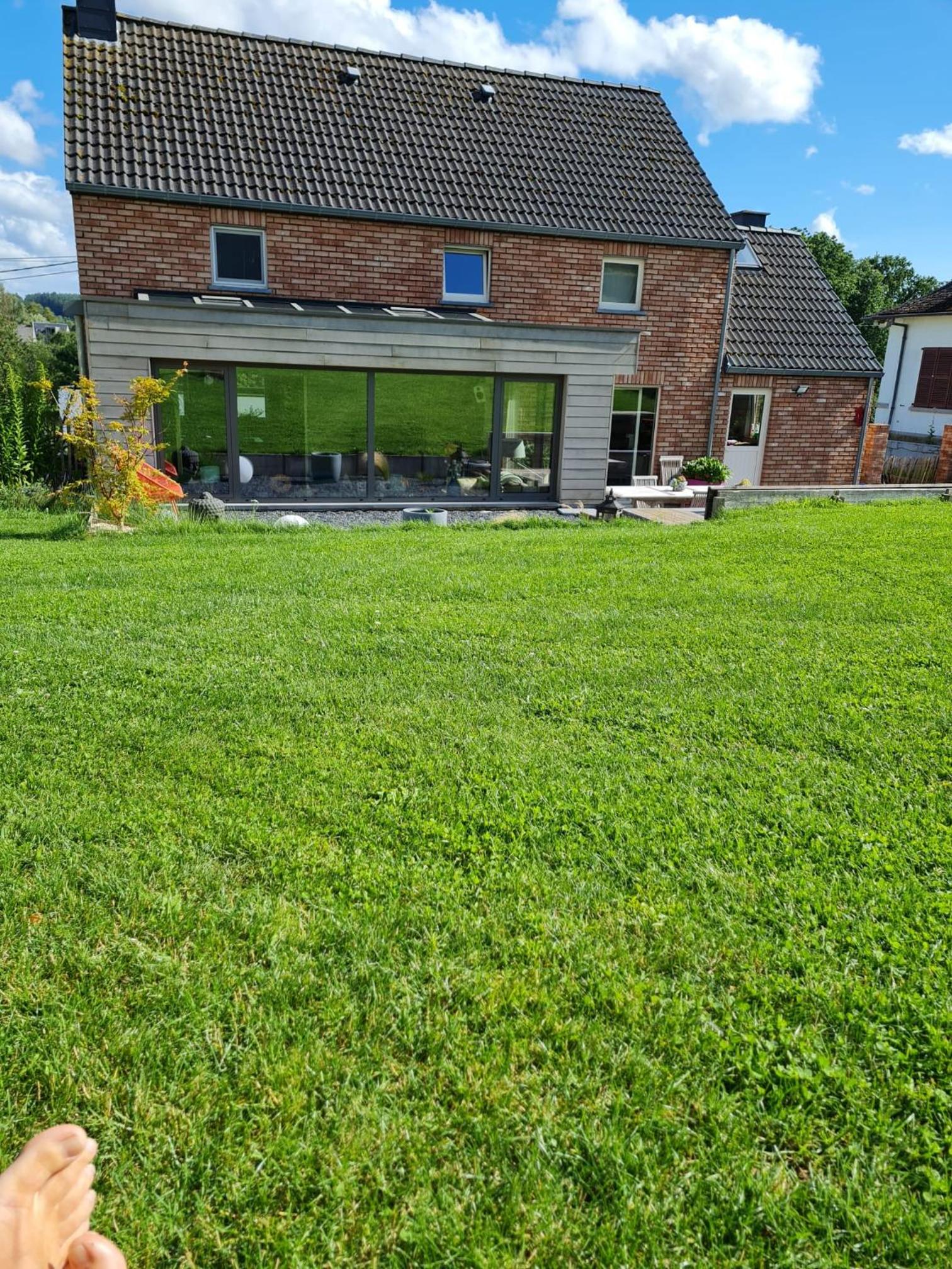 Rock and chill house with jacuzzi Namur Ardennes