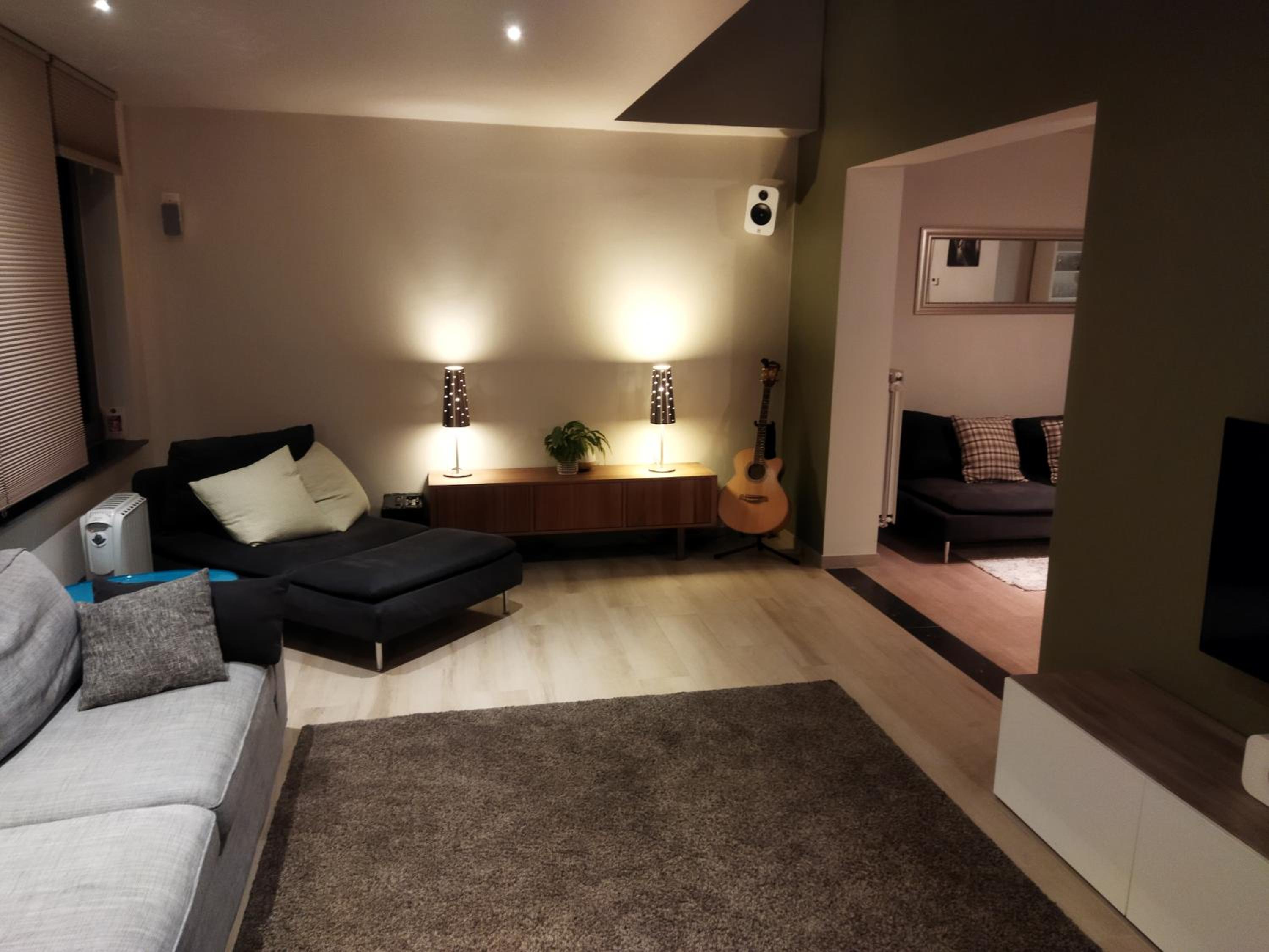 Rock and chill house with jacuzzi Namur Ardennes