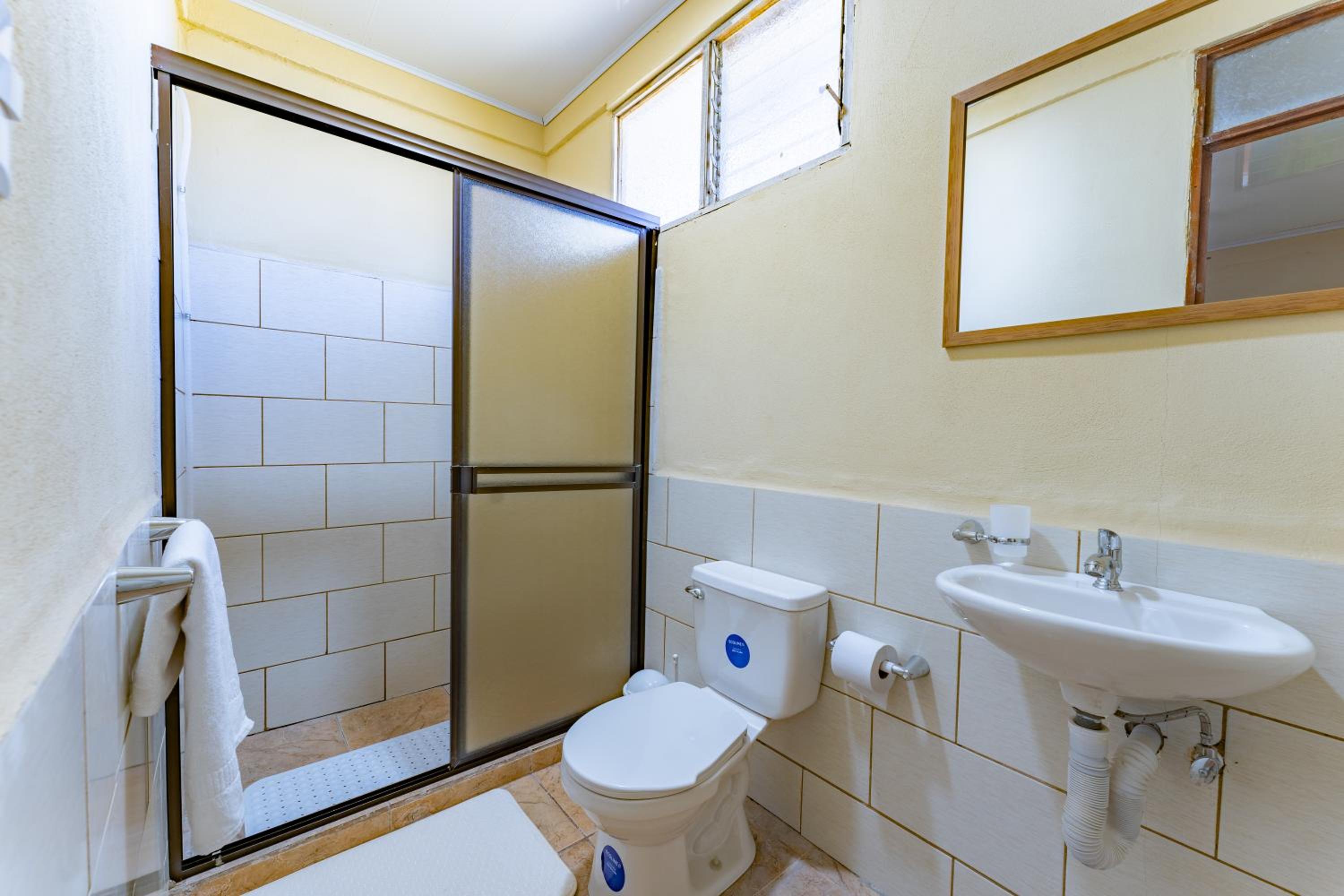 Hotel El Cocobolo Food&Rest Room 5 B&B WiFi AC Pkg Free Swimmingpool