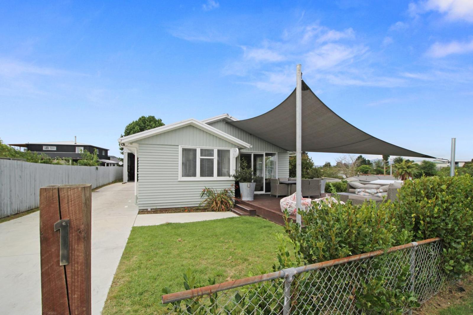 Masters Manor - Mangakino Holiday Home