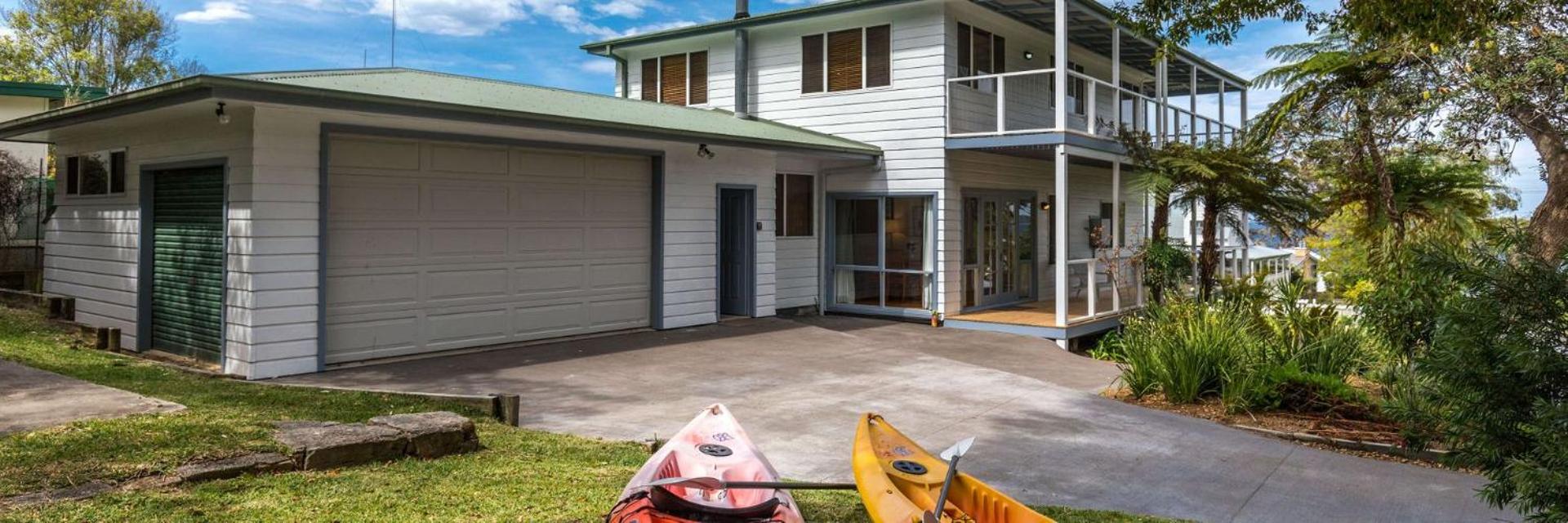 Bowen View - pet-friendly home near Hyams Beach