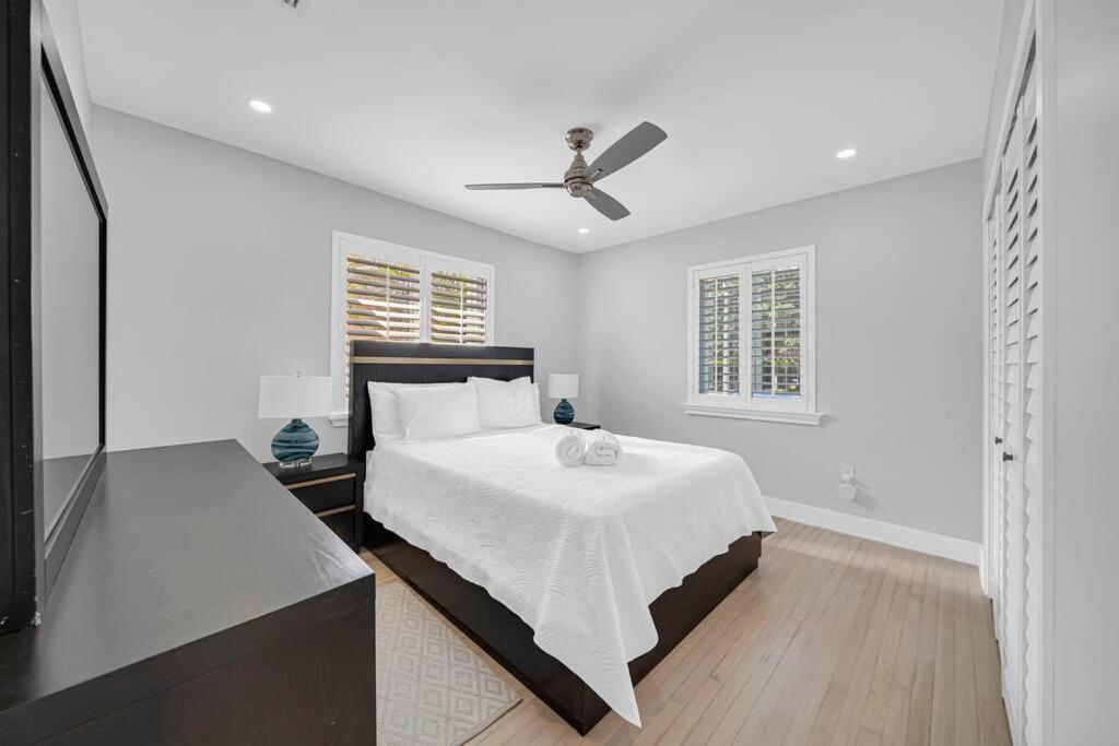 Casa la Miami - Central location Villa with Pool & Gym
