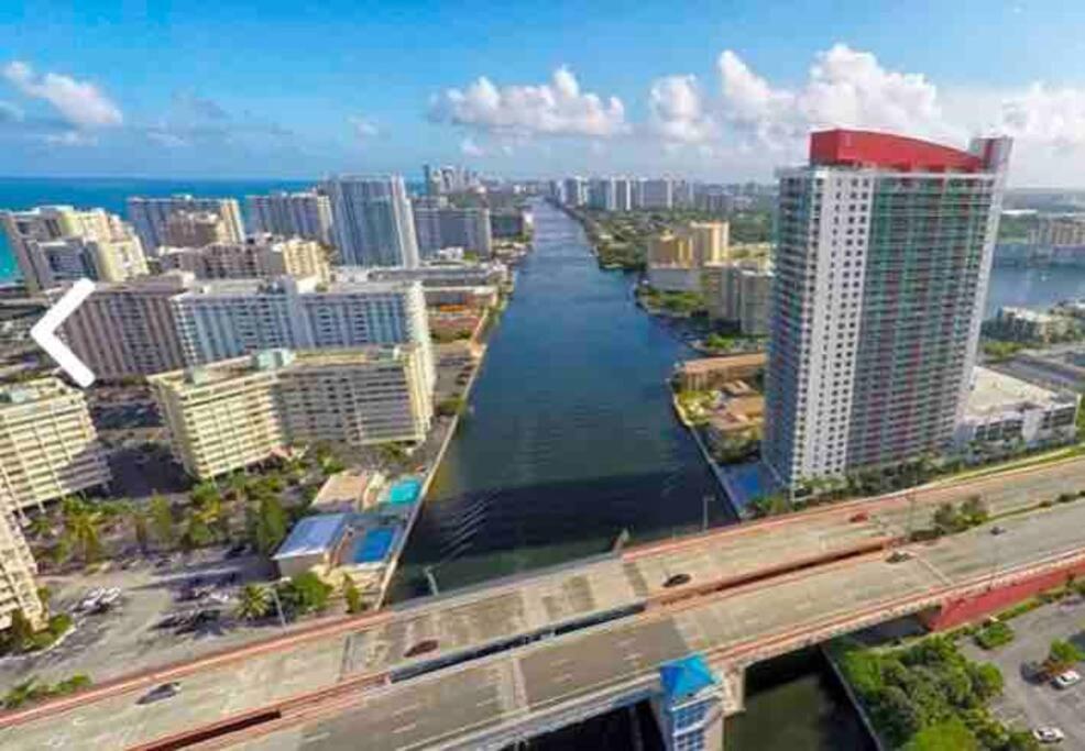 Modern apartment A - Beach Walk Resort view 3