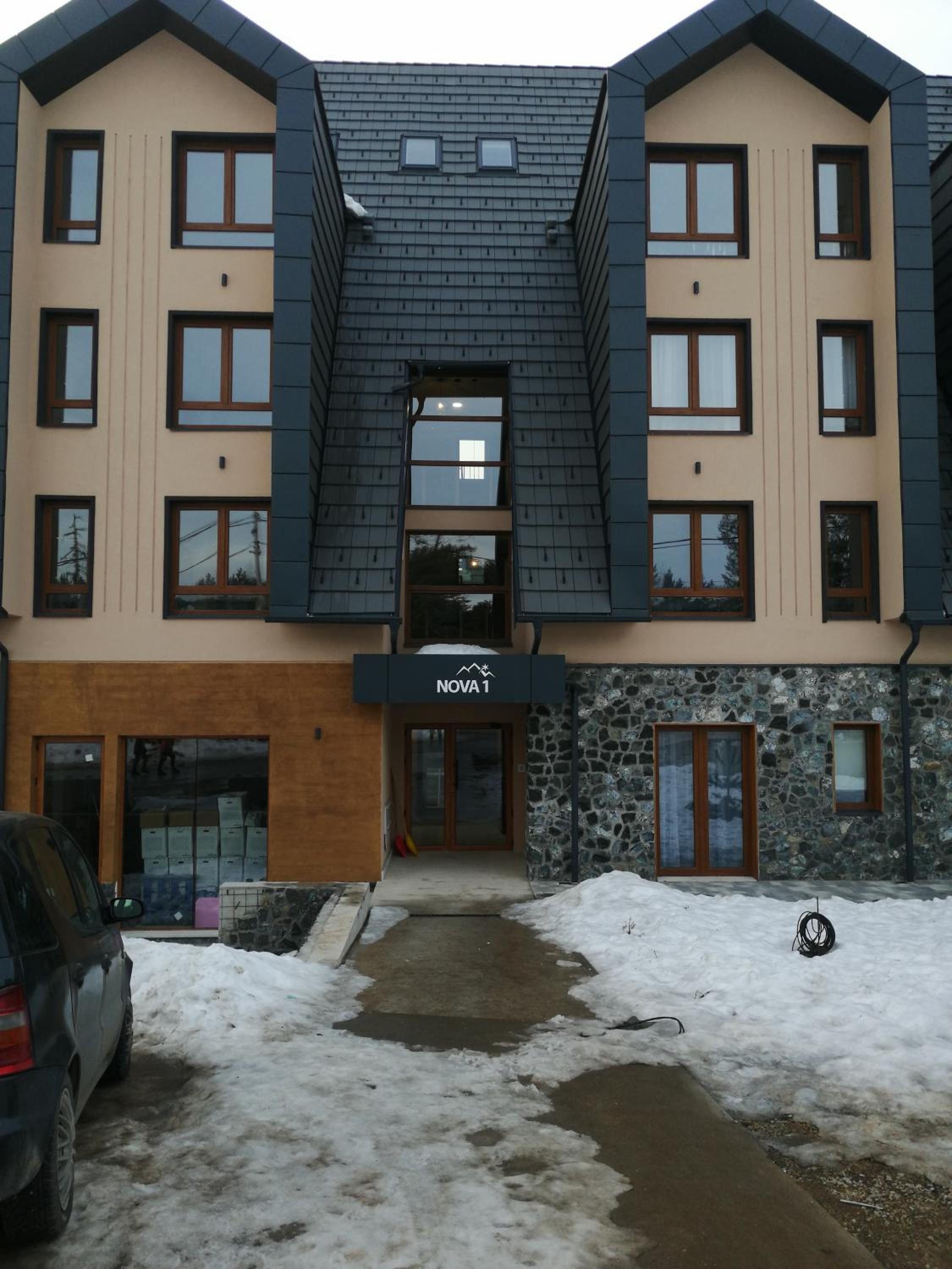 Photo 34