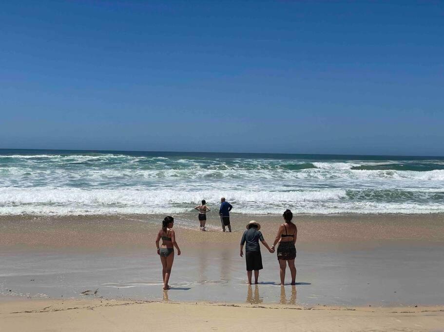 3 BLOCKS to SURFERS PARADISE BEACH