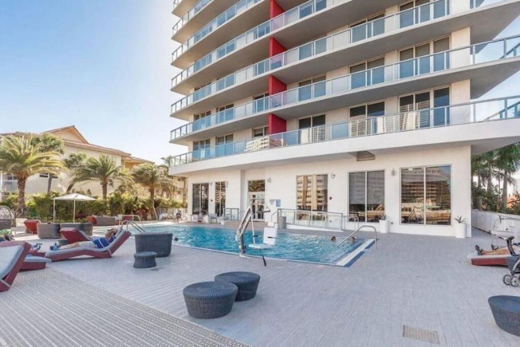 Estudio- Beach Walk Resort