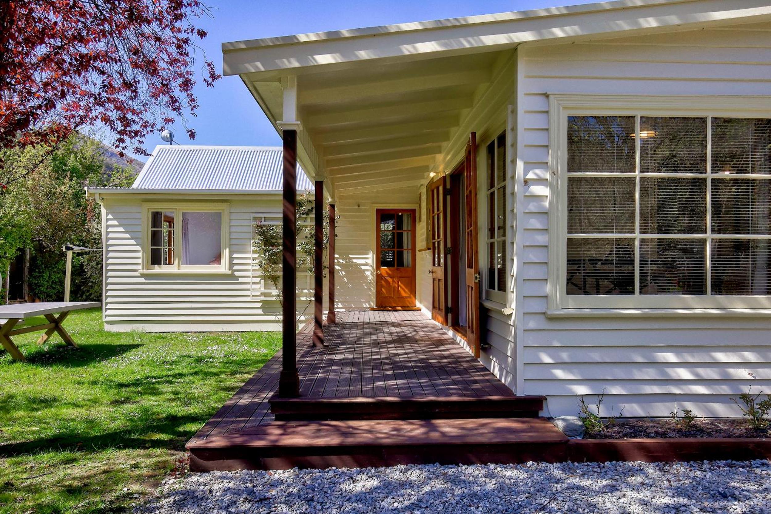 Aberdeen Cottage - Nestled in the Heart of Arrowtown - New! view 4