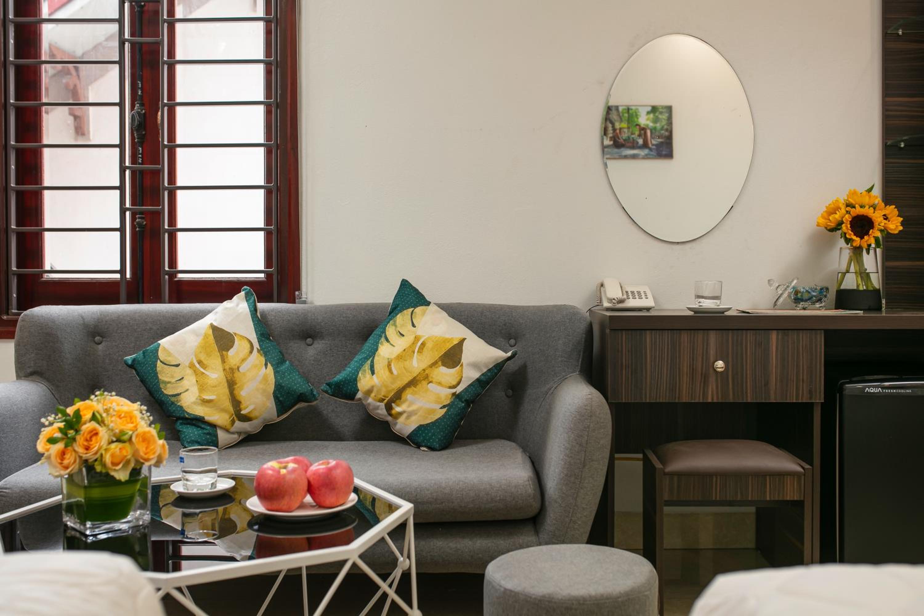 Hanoi Airport Suites Hostel