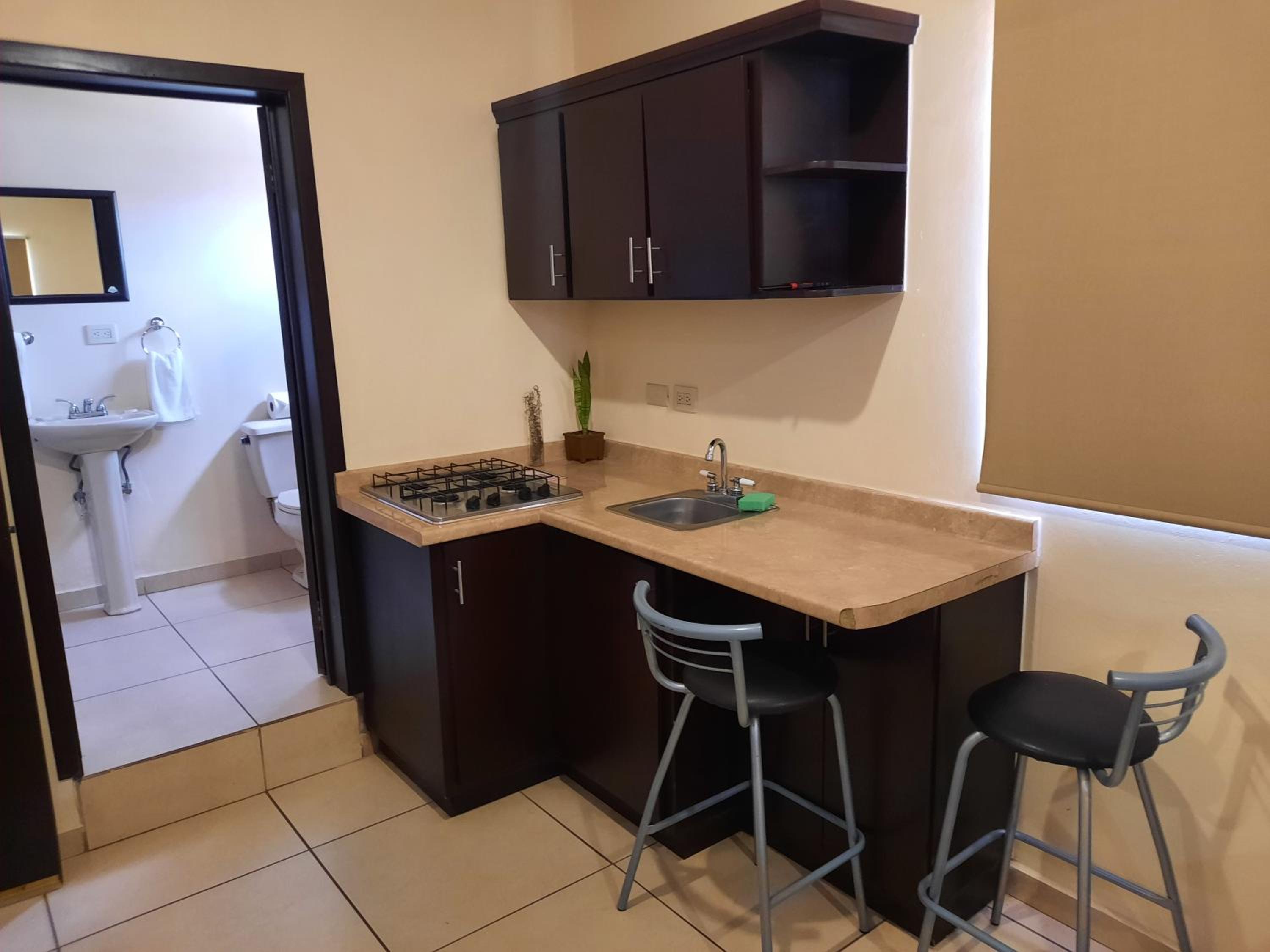 Hgen Rooms & Suites