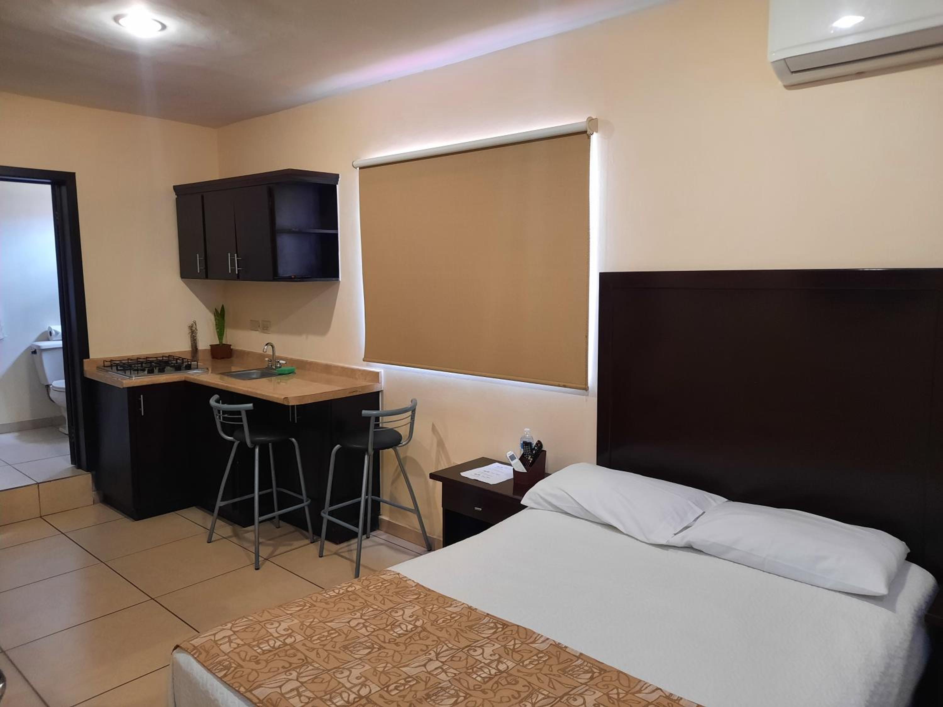 Hgen Rooms & Suites