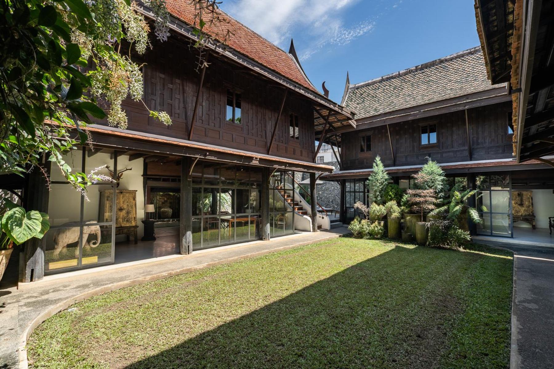 Villa Mahabhirom