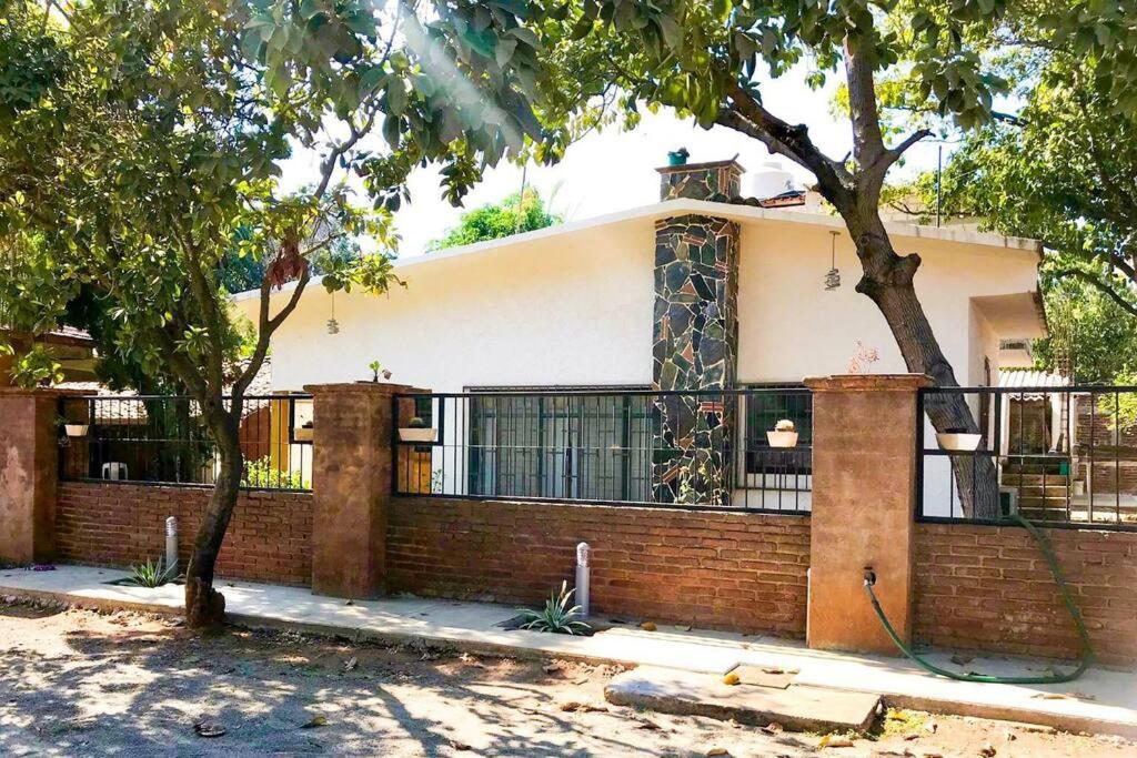 Casa de Mamá Nico view 5