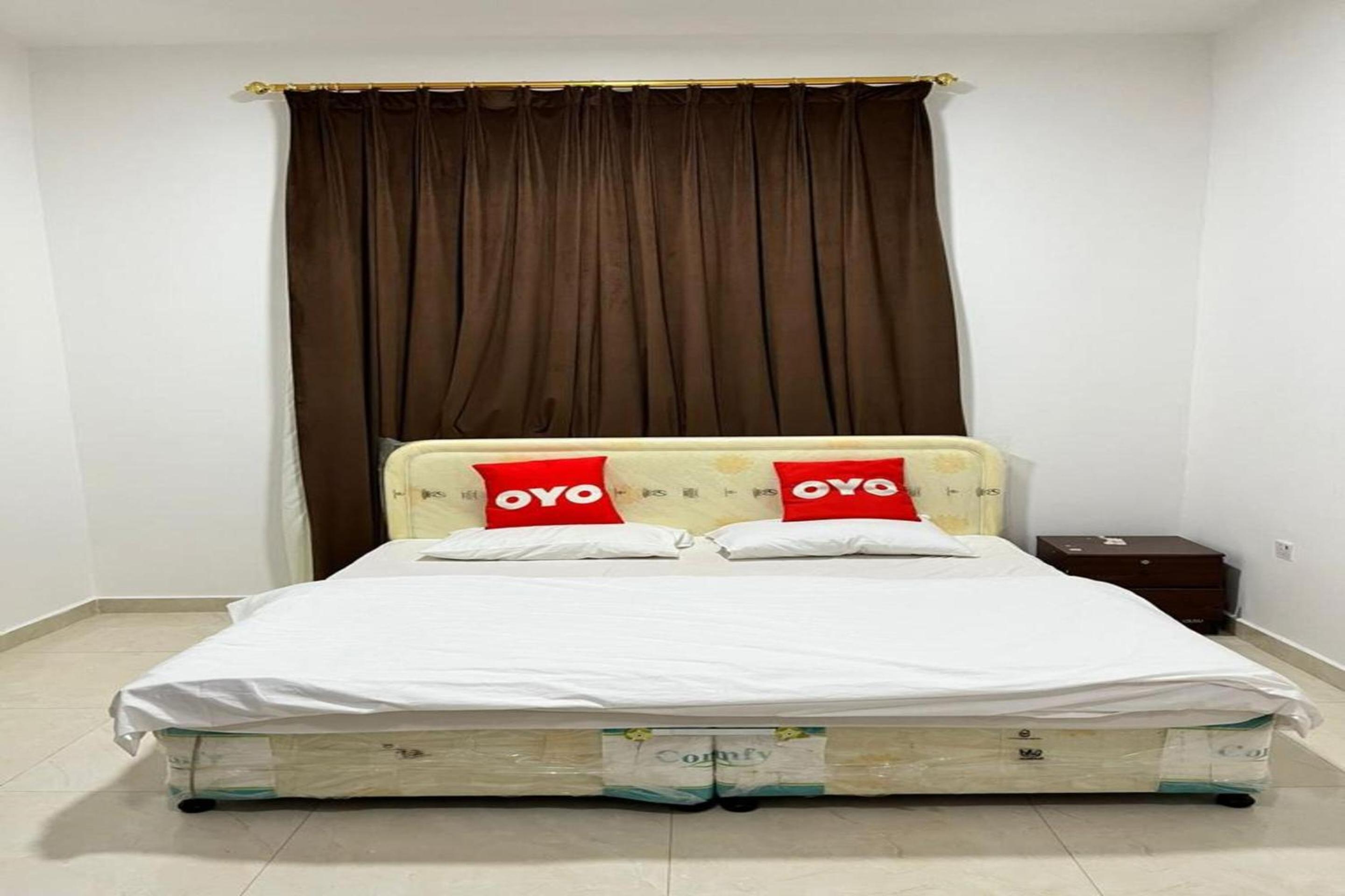 Super OYO 144 Al Tawasi Furnished Apartments view 4