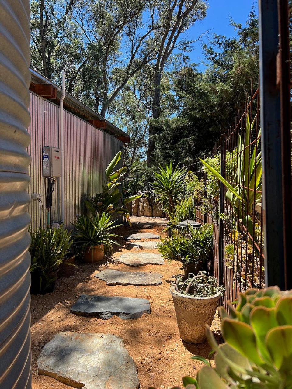 be&be castlemaine