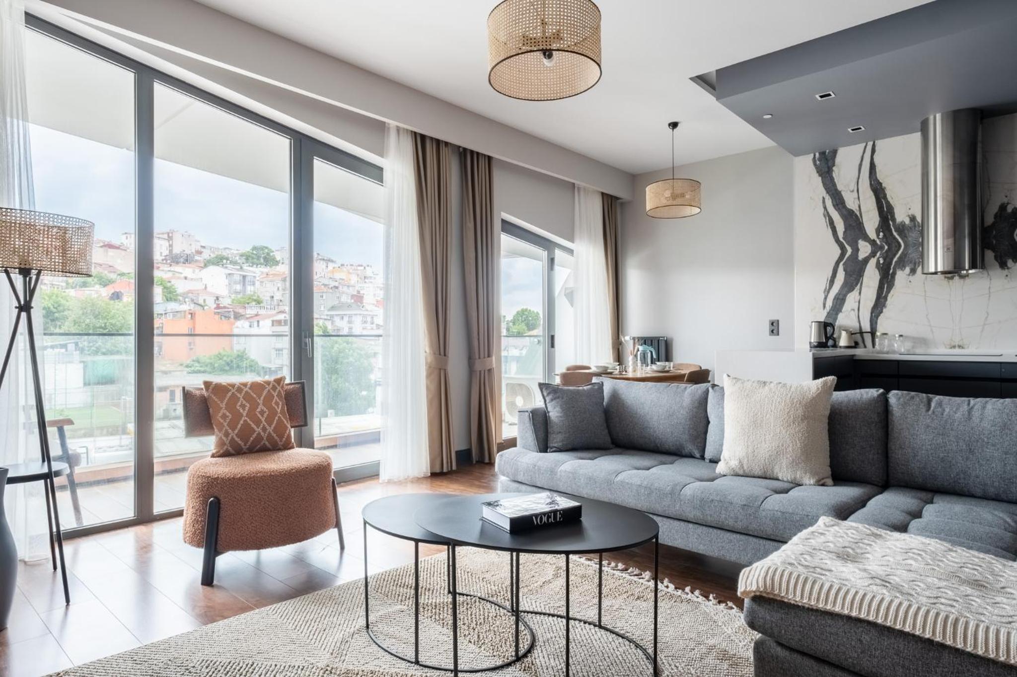 Benesta Residence by NewInn