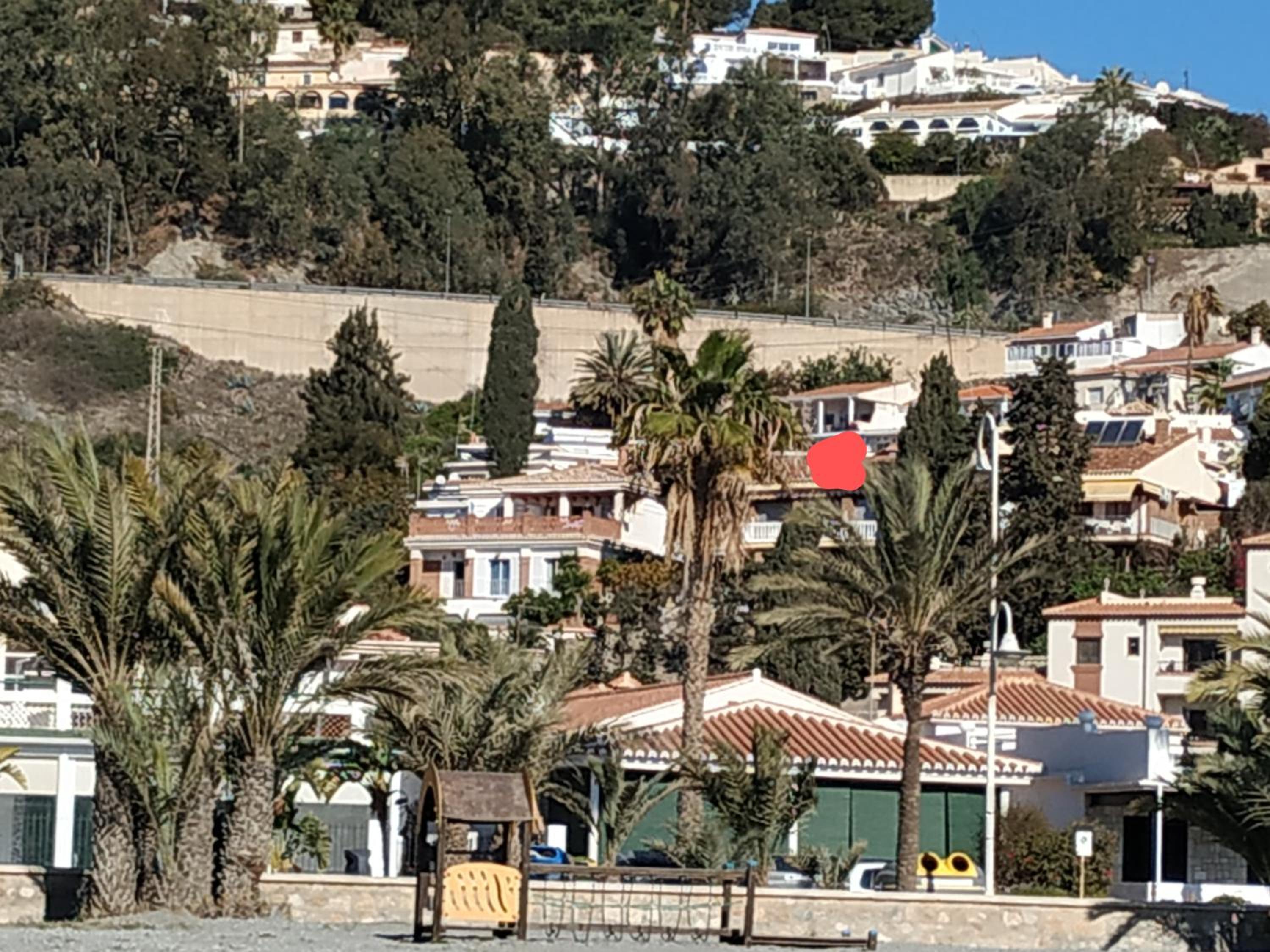 Casa baja cerca del mar view 2