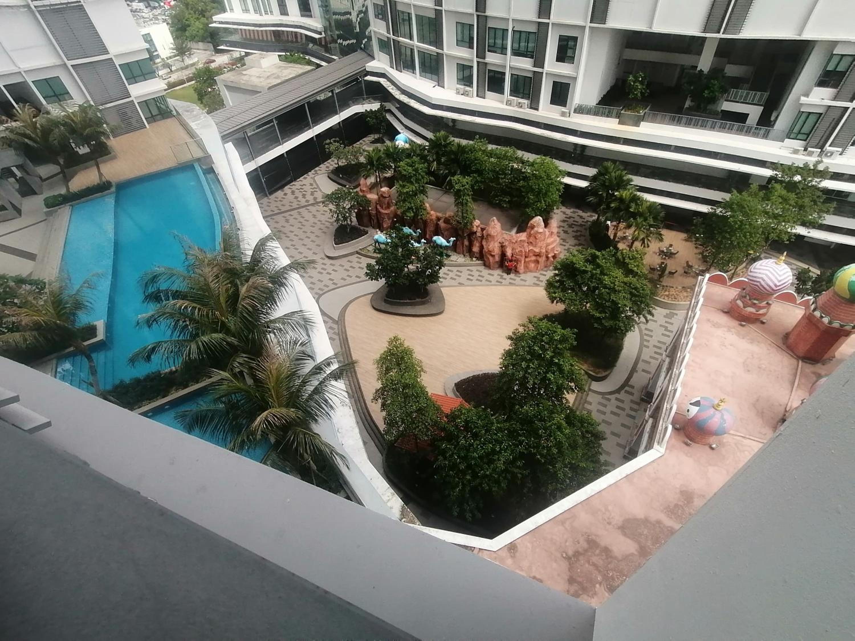 [SLEEPS 4 PAX] @ I-CITY photo 6