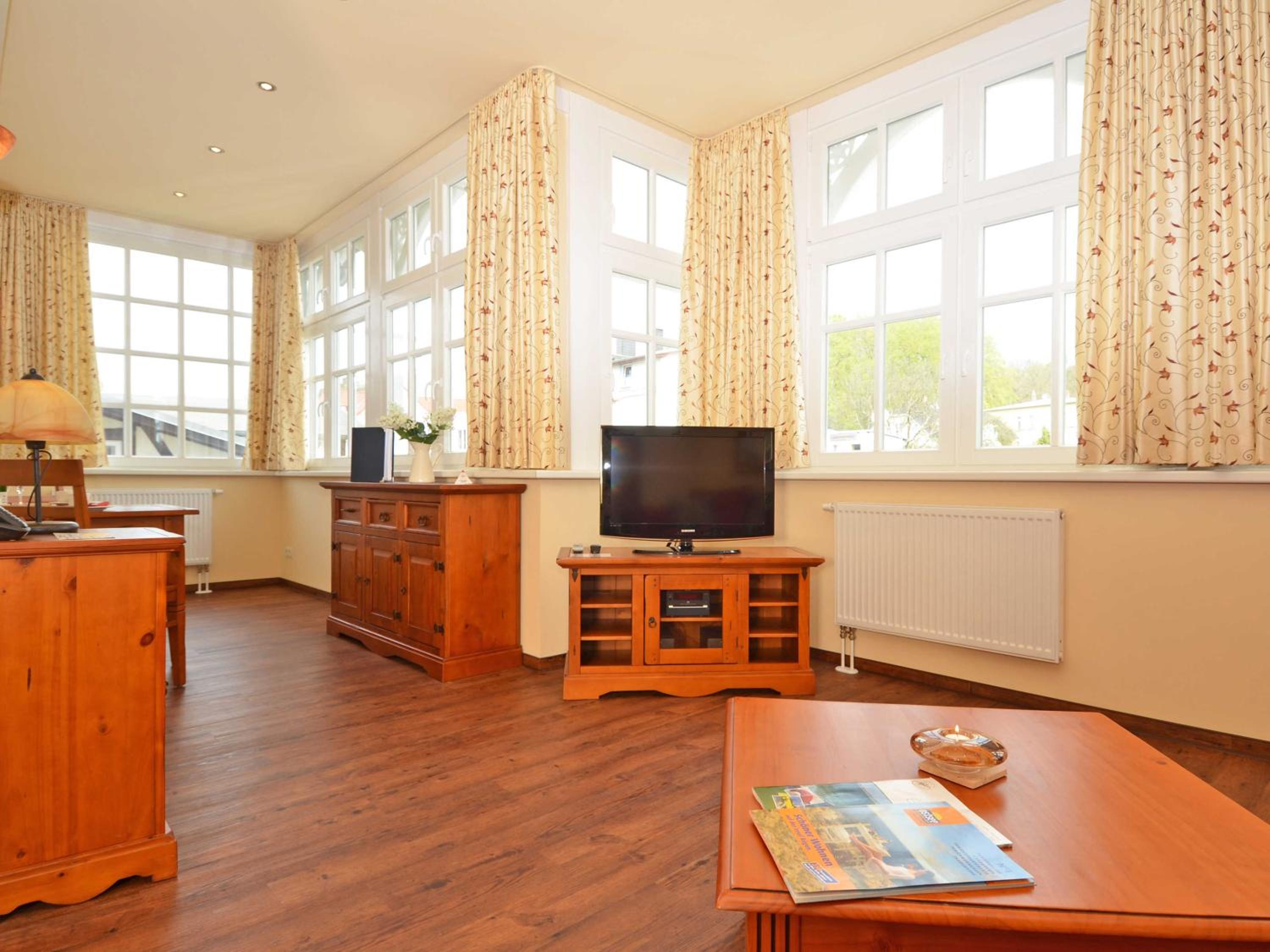 Villa "To Hus" in Sellin - Appartement 03 mit Balkon view 3