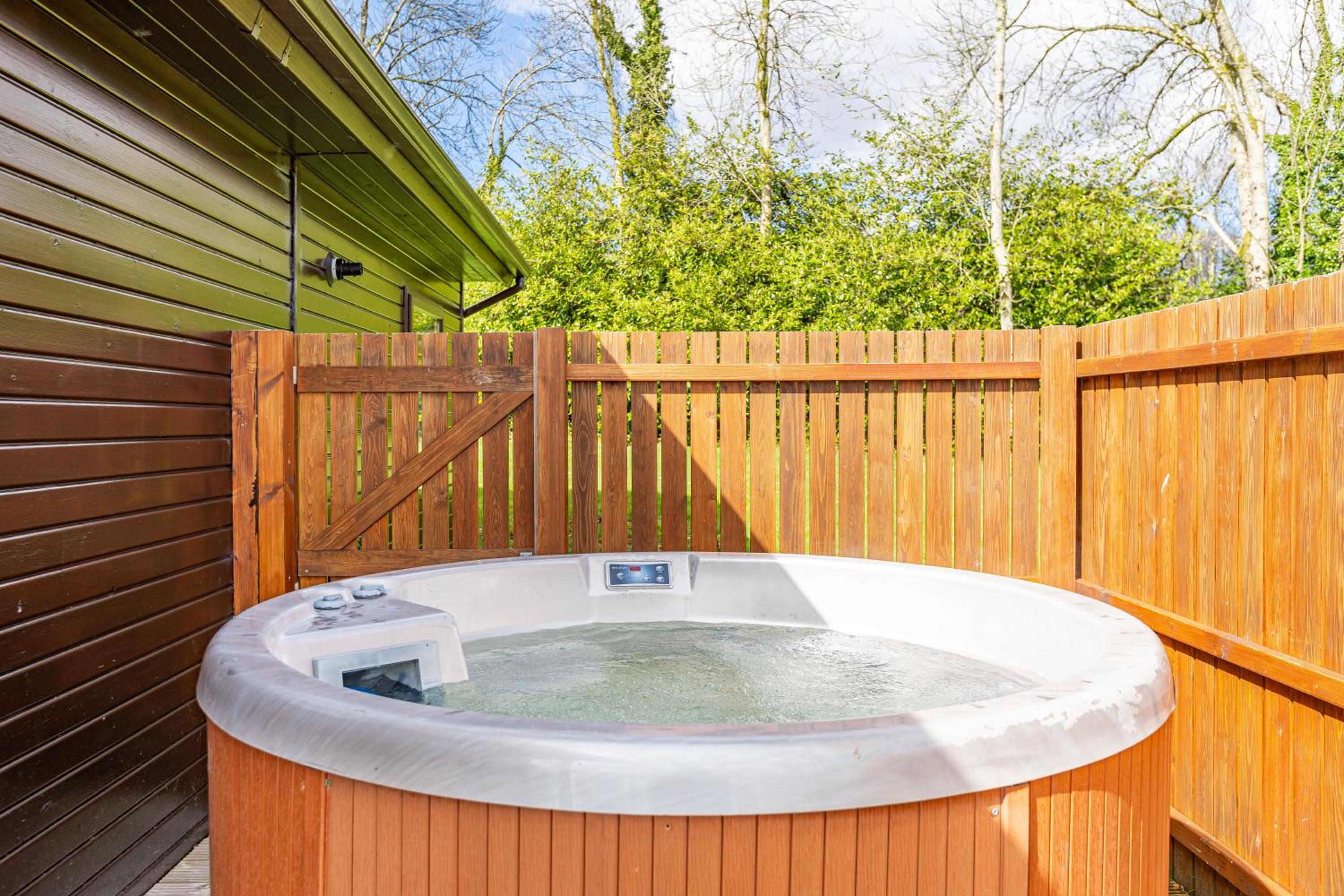 Birch Lodge 20 with Hot Tub view 3