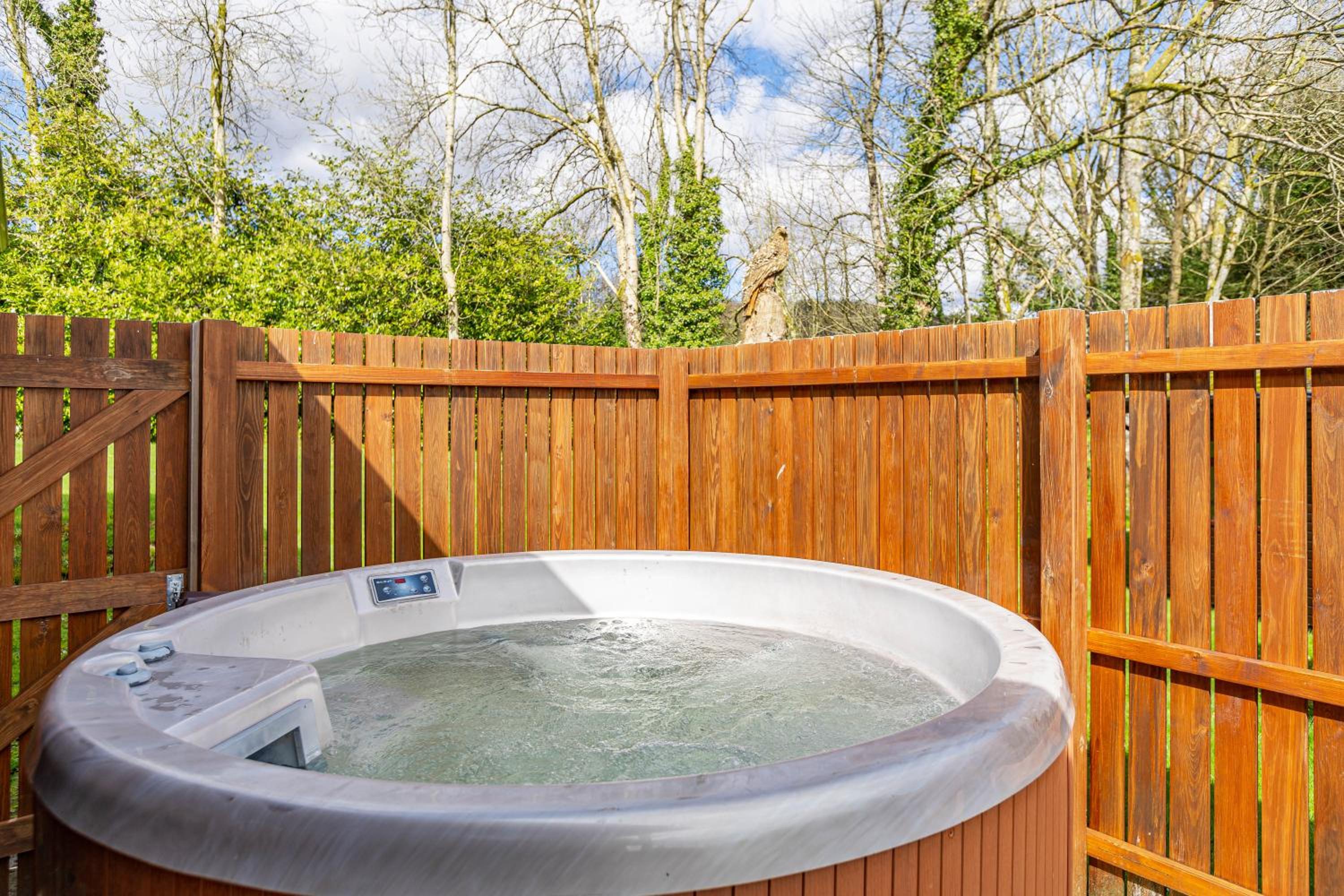 Birch Lodge 20 with Hot Tub view 5