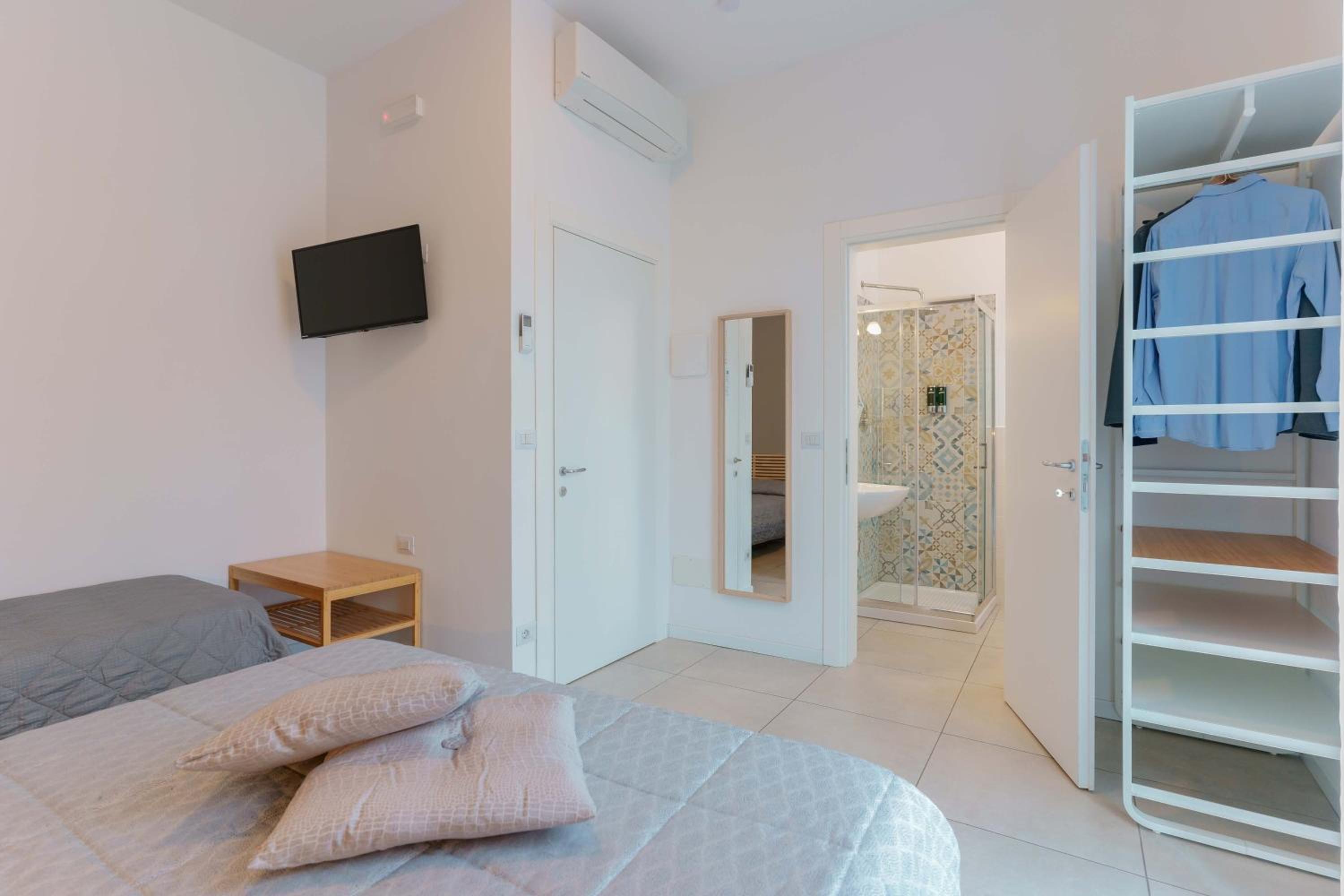 B&B Bentivogli by Lesdomus - fronte Ospedale Sant'Orsola — photo 52