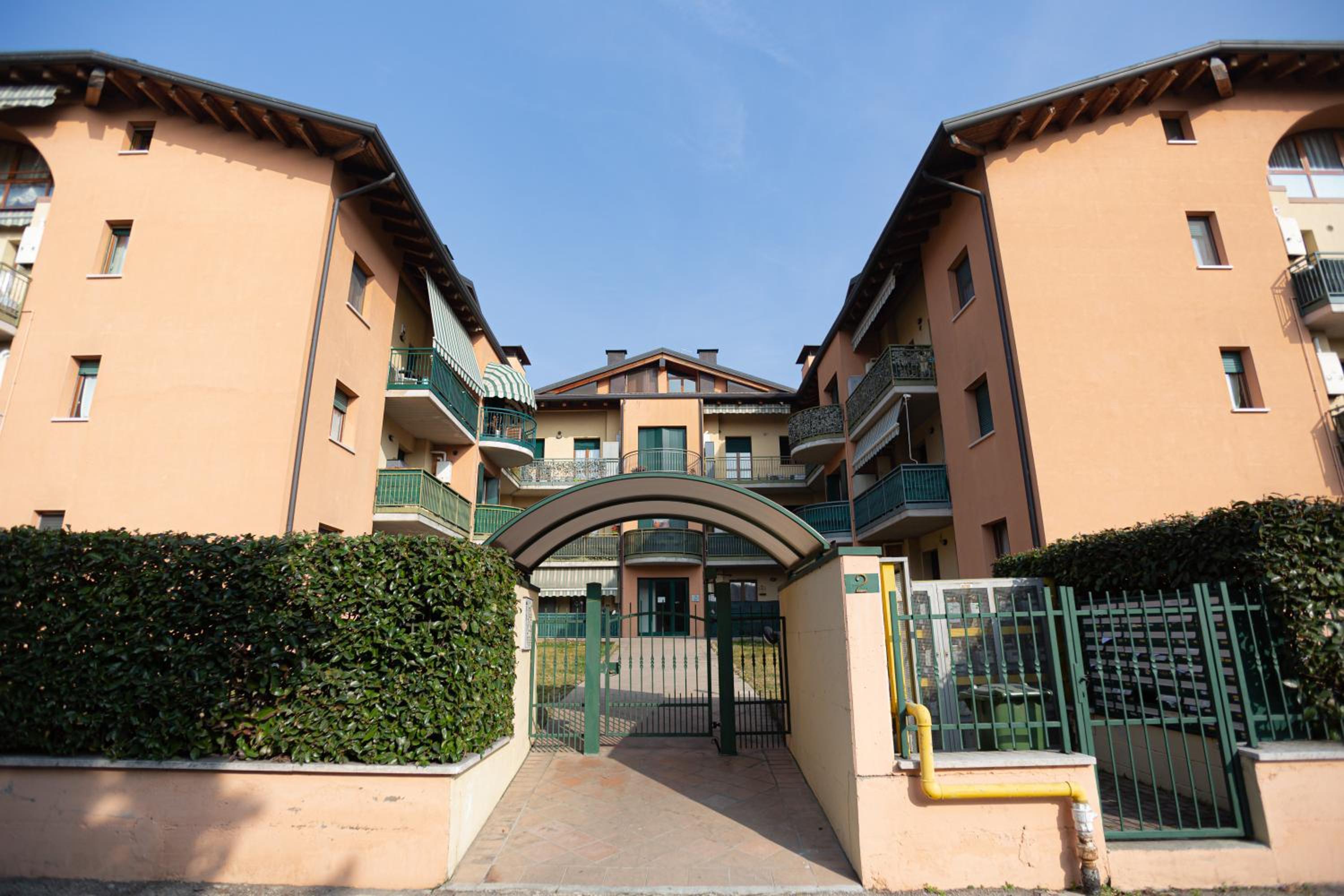 Casa Aurora - 10 min da Gardaland & Lago di Garda view 2