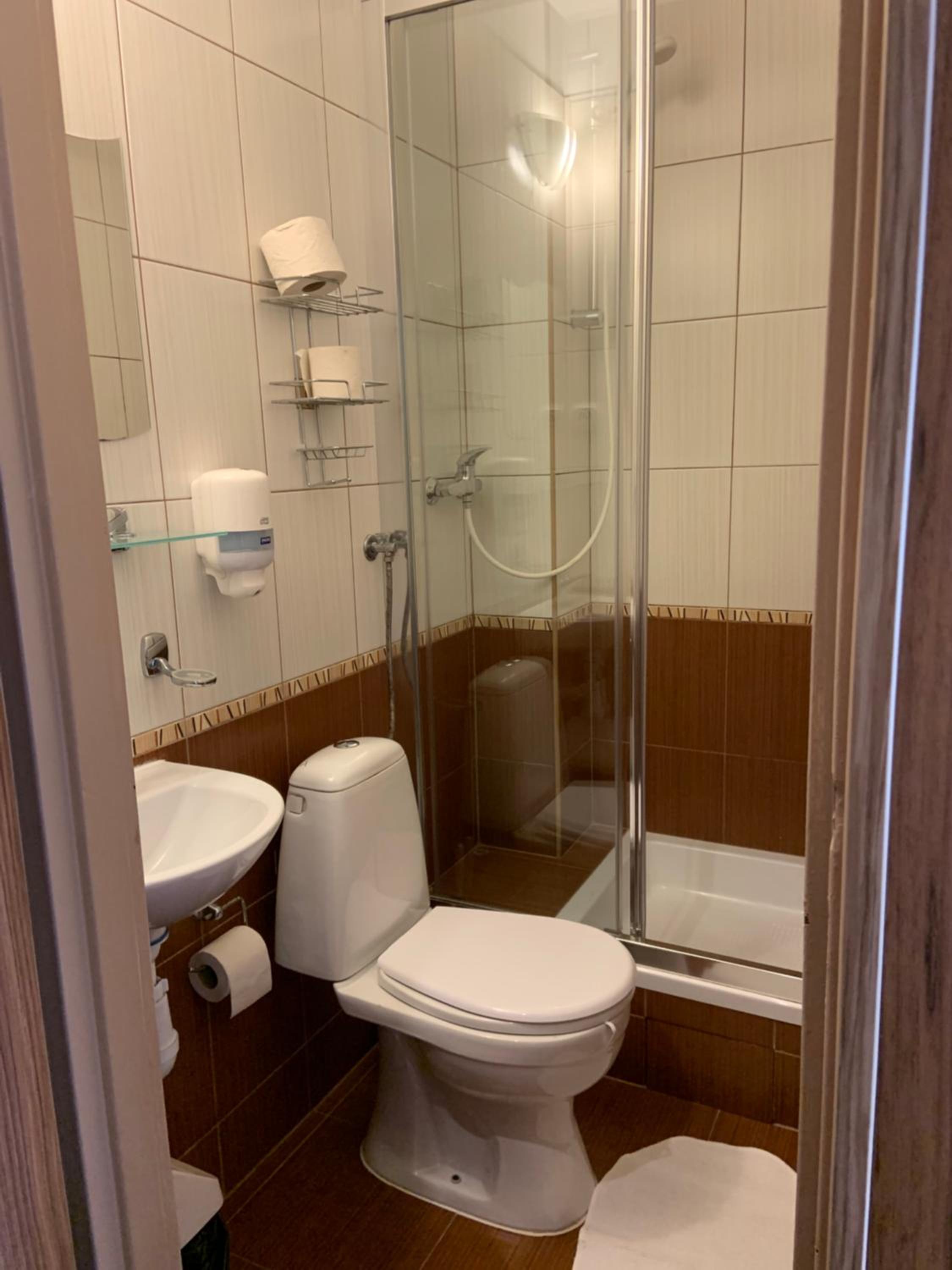 Photo 19