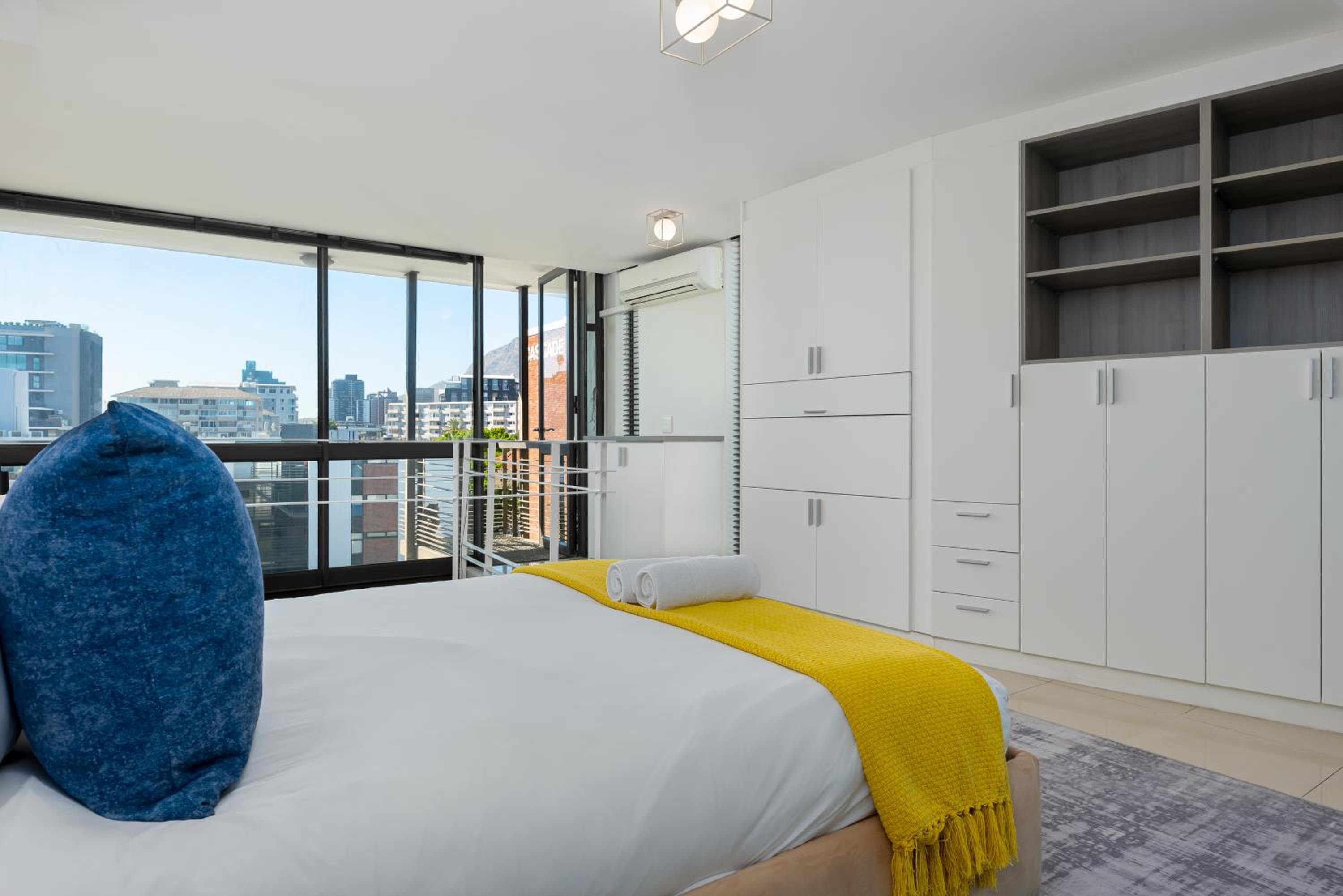 Portside Luxury Apartments view 4