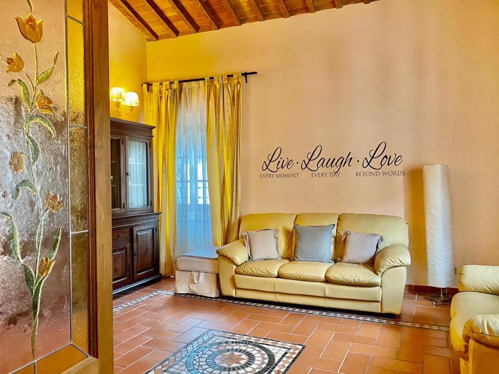 Katti House - Florence's center