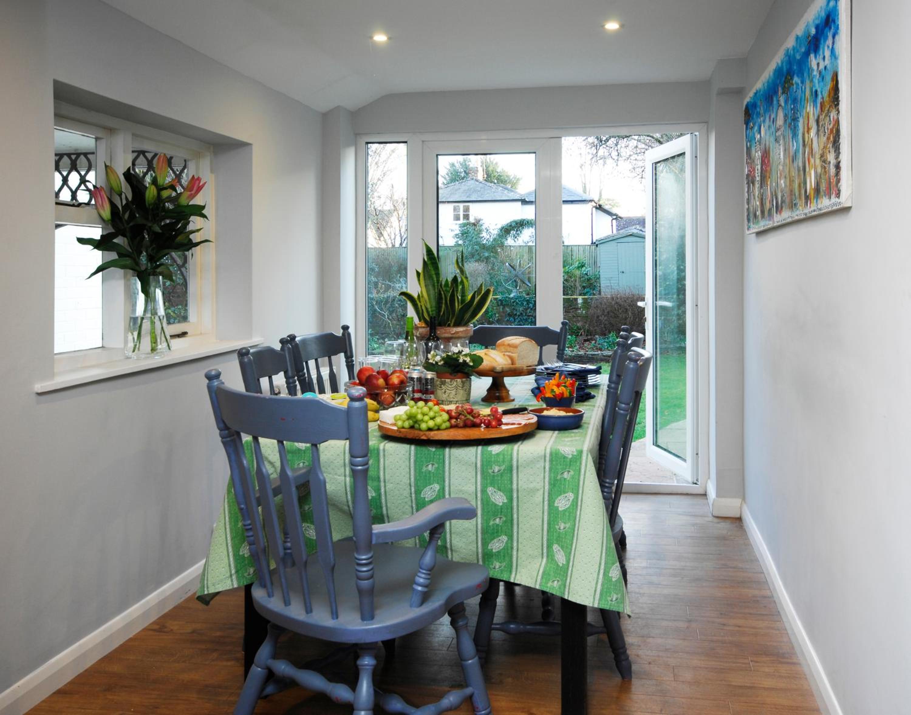 Montpellier House, Centrally Located, Large Garden view 2