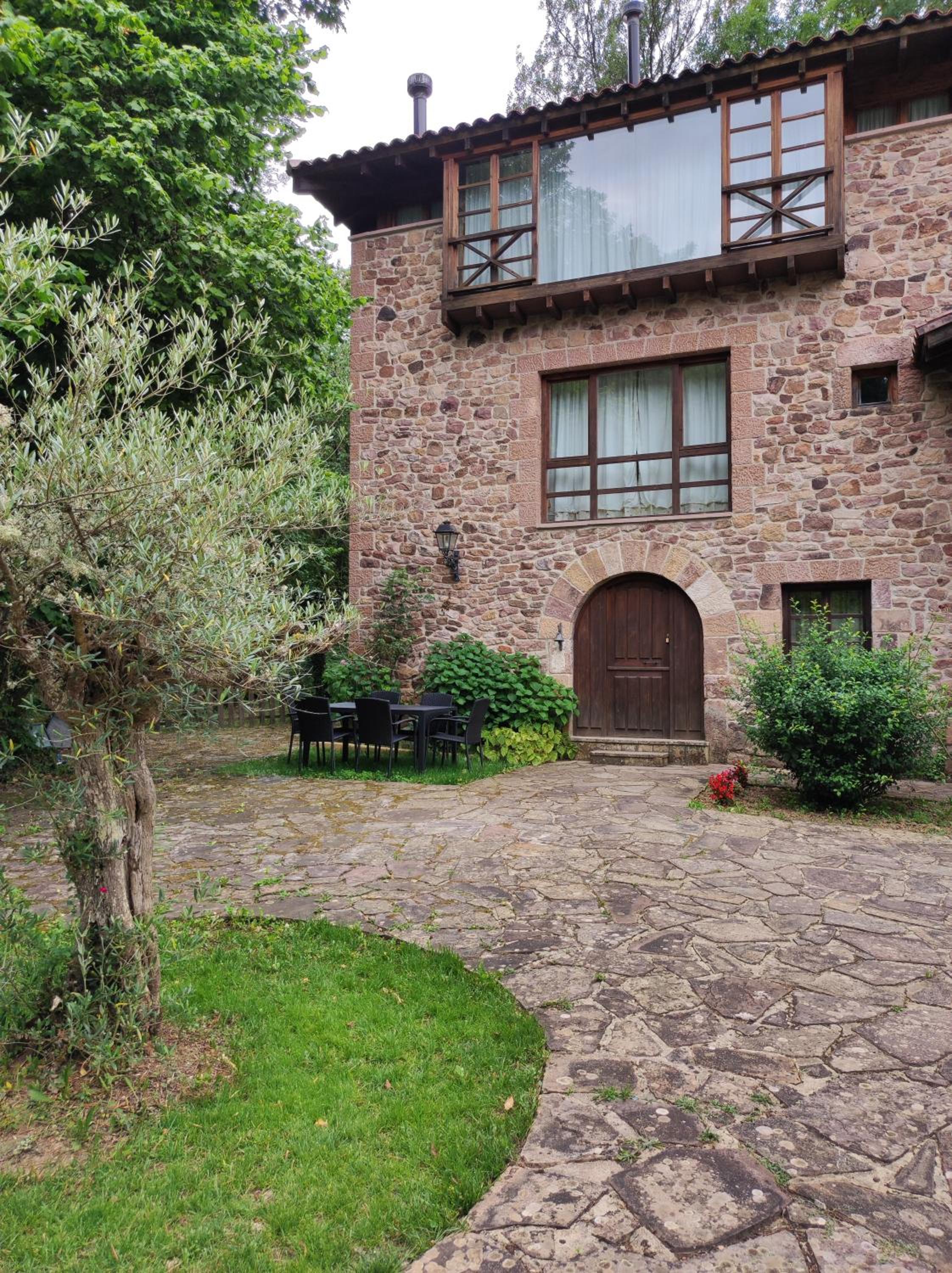 Viviendas Rurales El Covaju