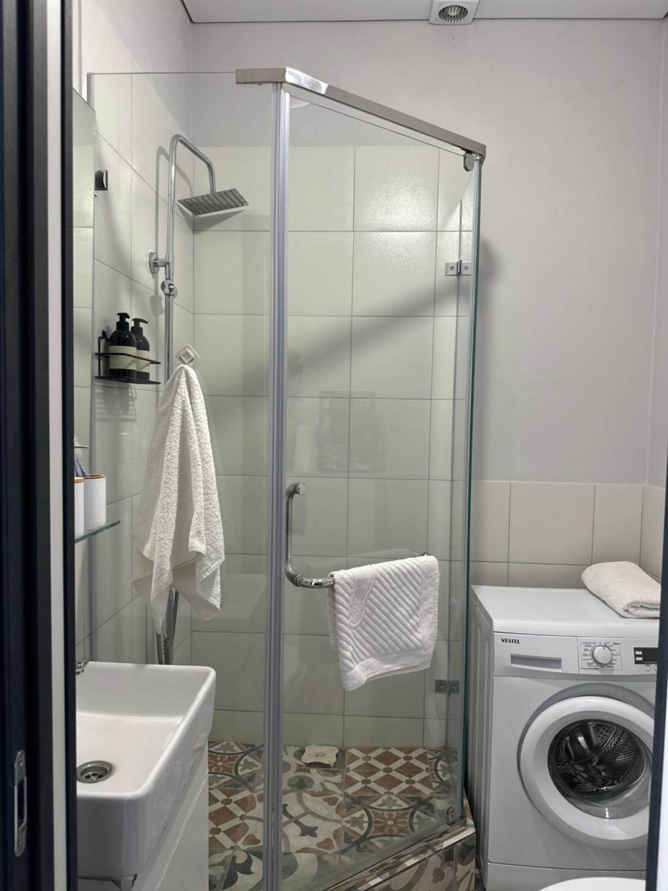 Photo 13