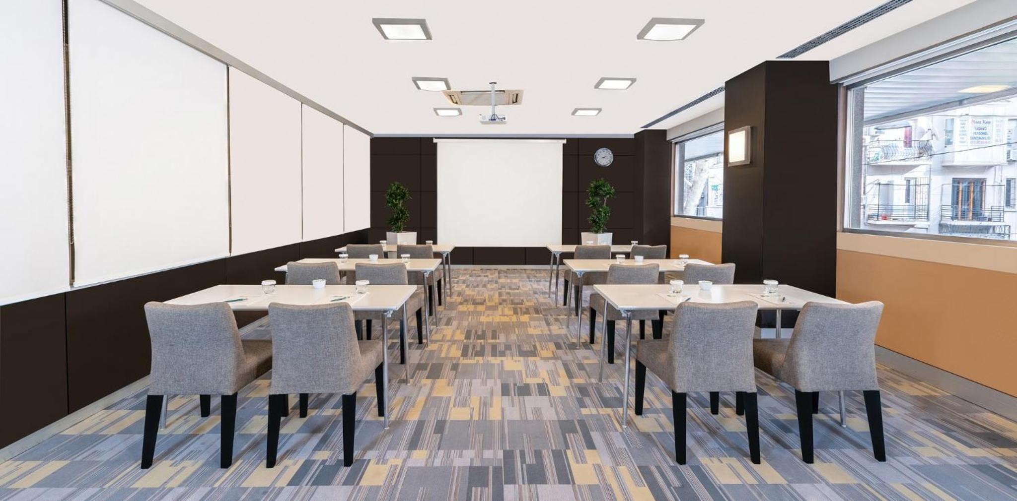 Point Hotel Taksim - Image 53