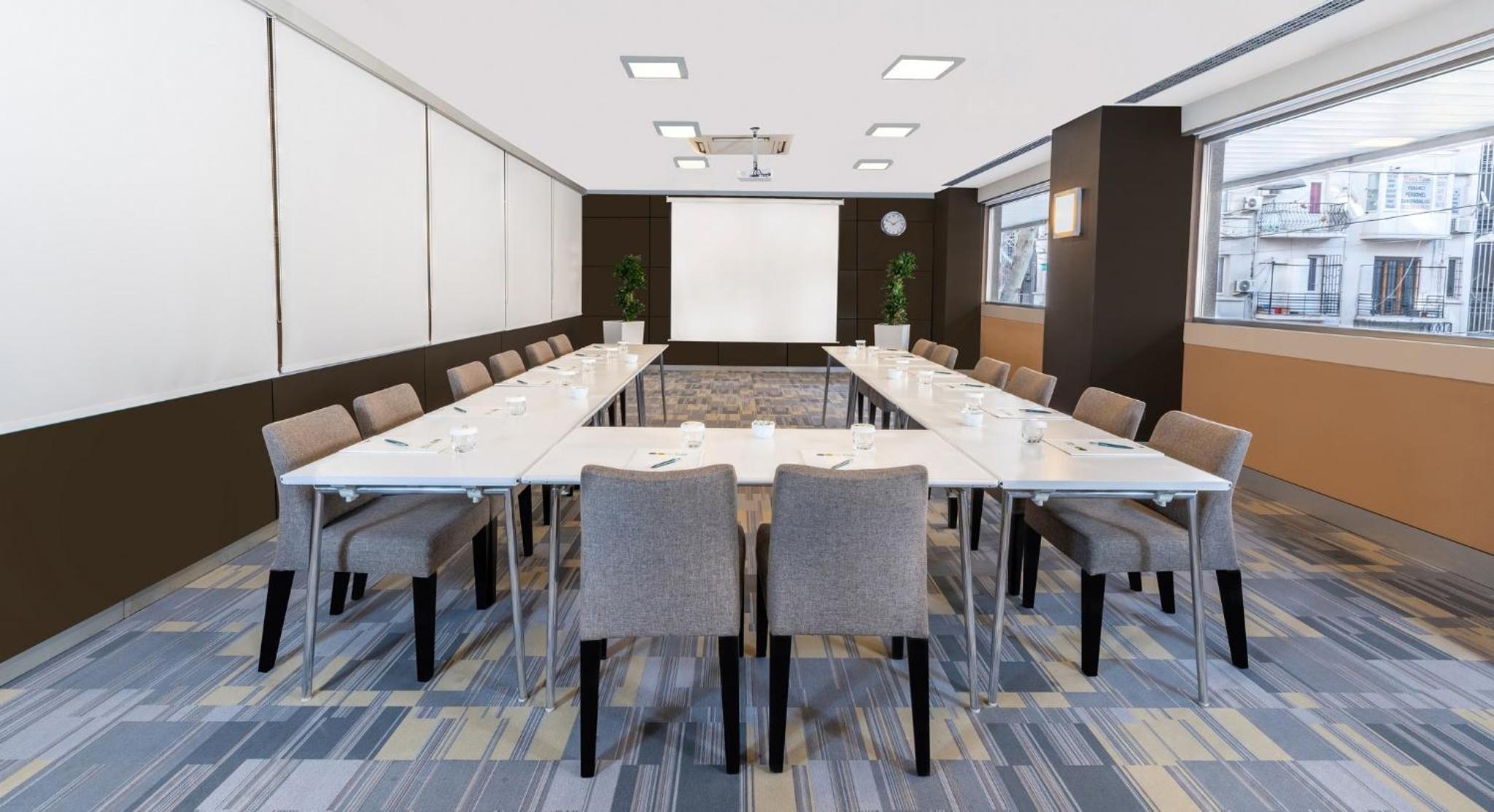 Point Hotel Taksim - Image 54
