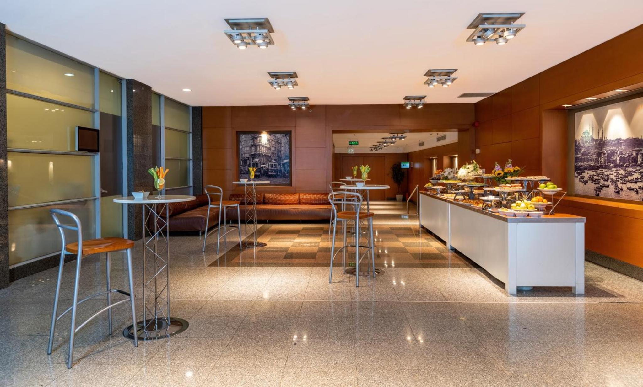 Point Hotel Taksim - Image 58
