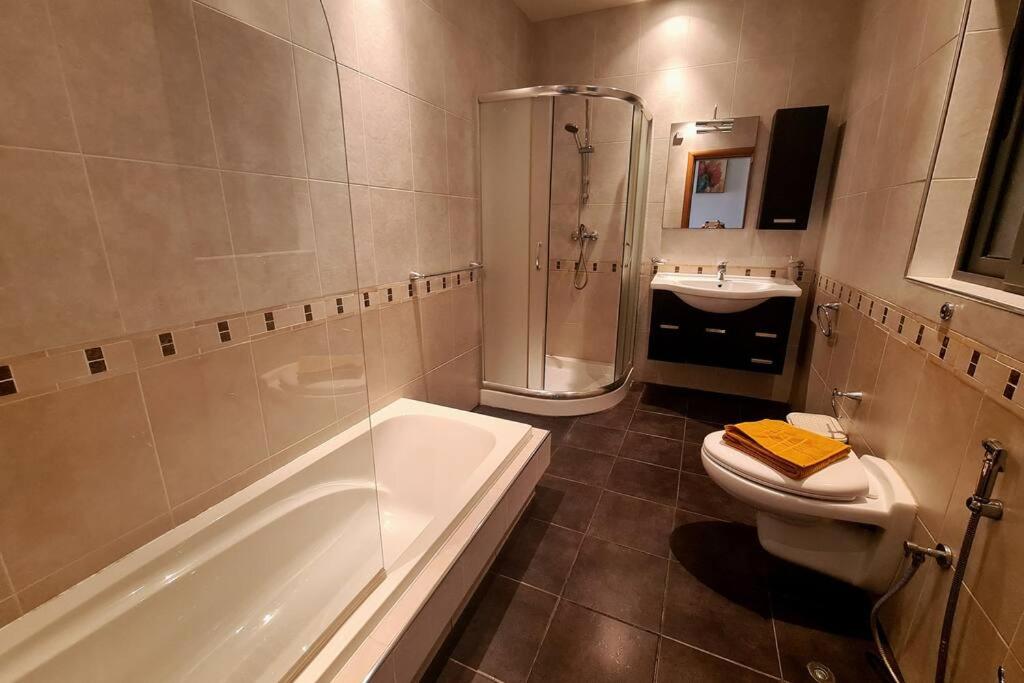 Seaview 2 Bedroom Ap. in Spinola photo 3