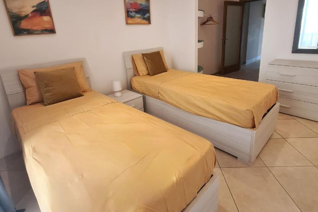 Seaview 2 Bedroom Ap. in Spinola photo 5