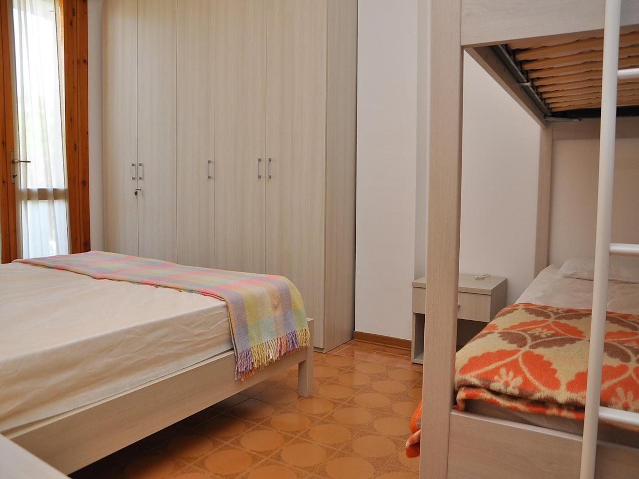 Family flat in a residence with 3 pools-Beahost