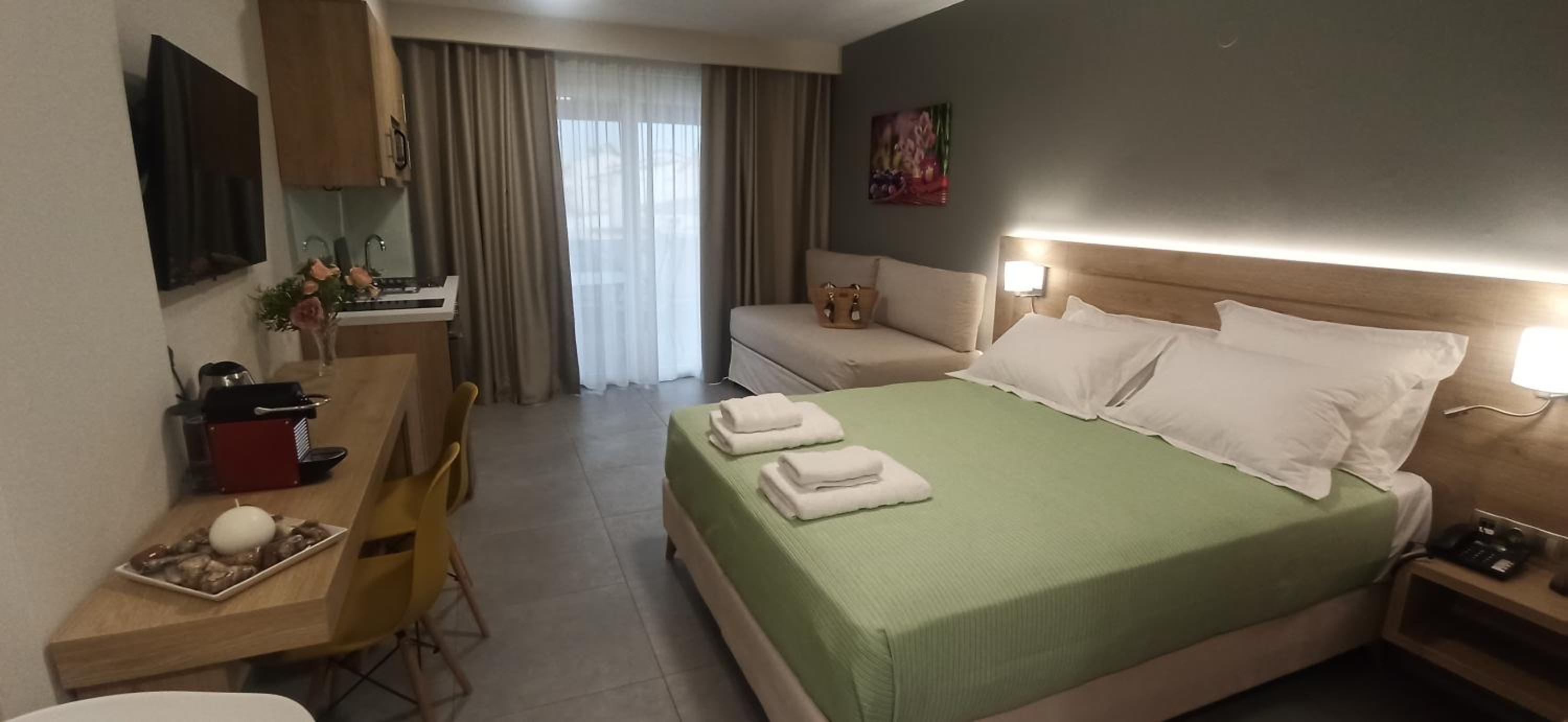 Armonia Apartments