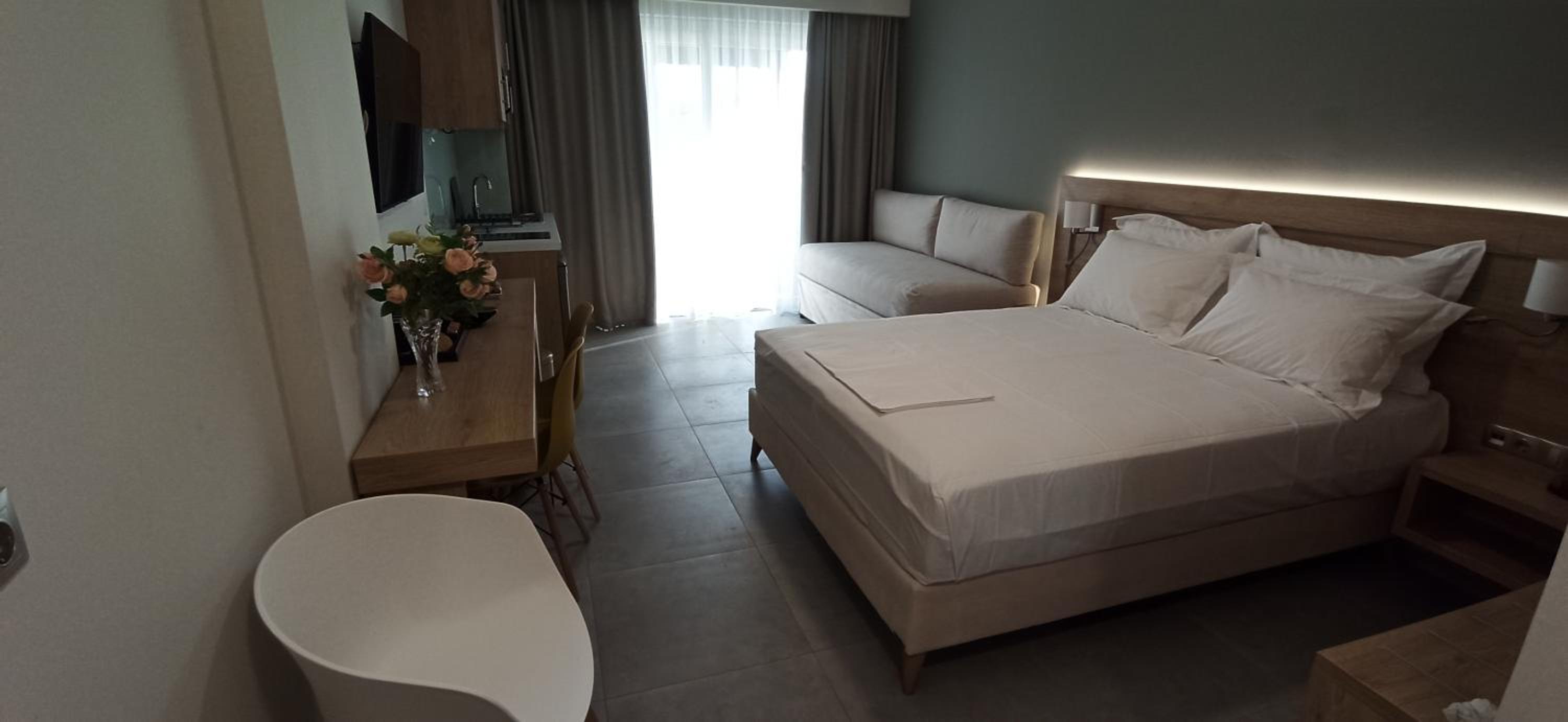 Armonia Apartments
