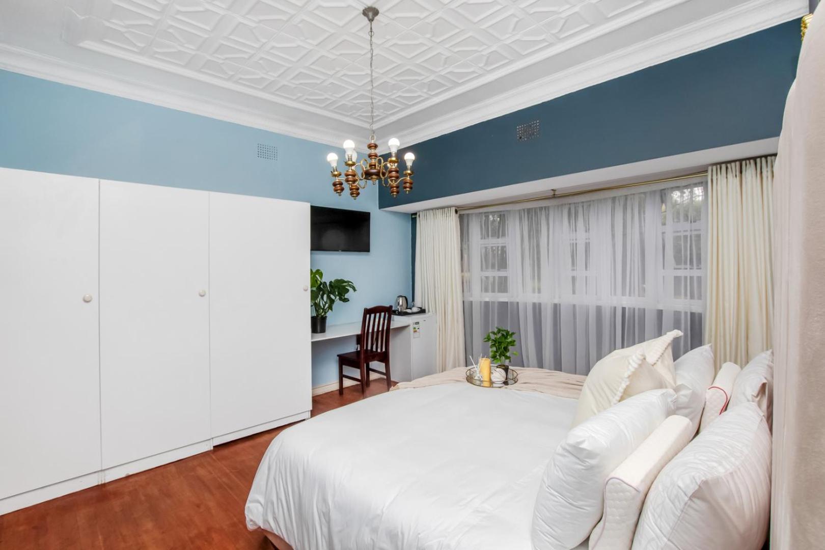Paradise Guest House