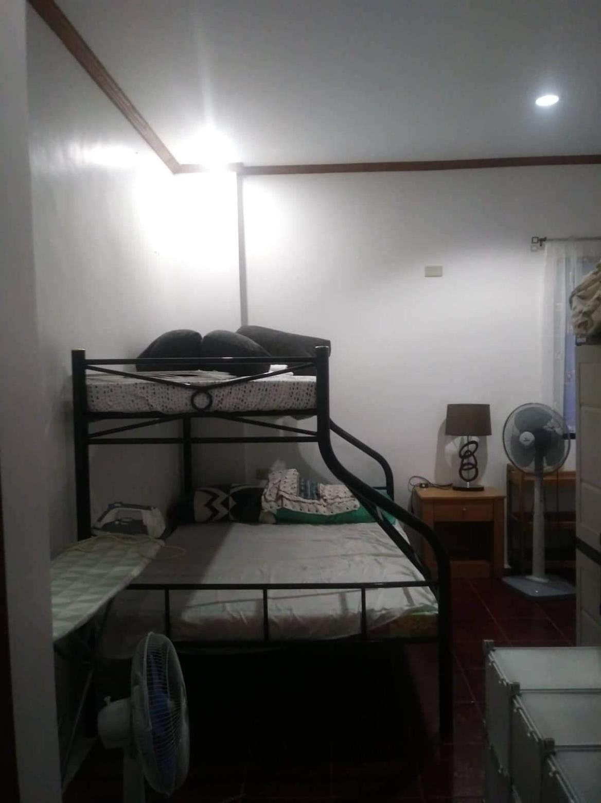 Yuke's Bed & Breakfast view 3