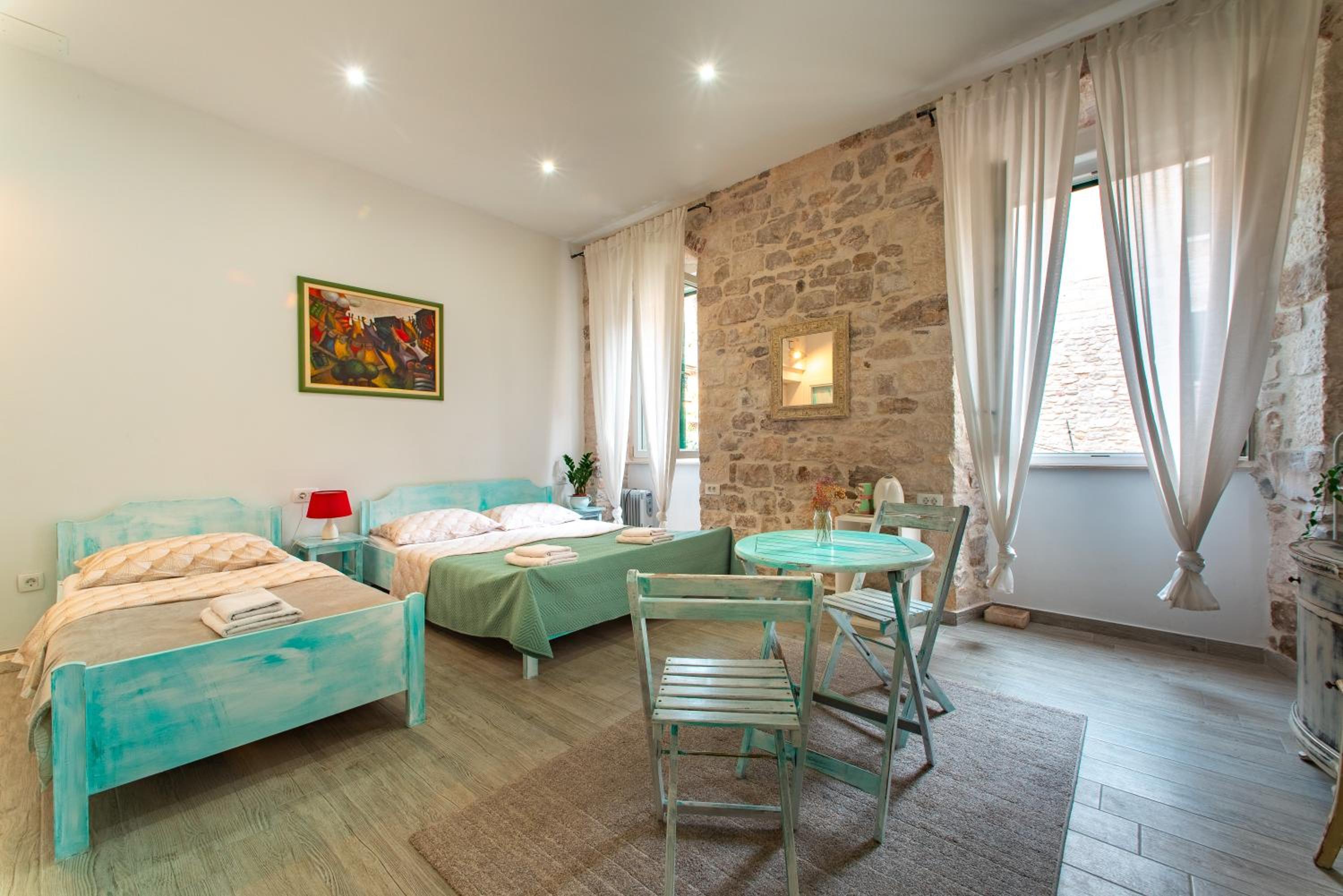 Rooms and Apartments Djanovic