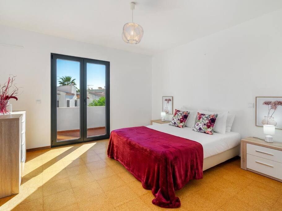Vilamoura Family House view 5