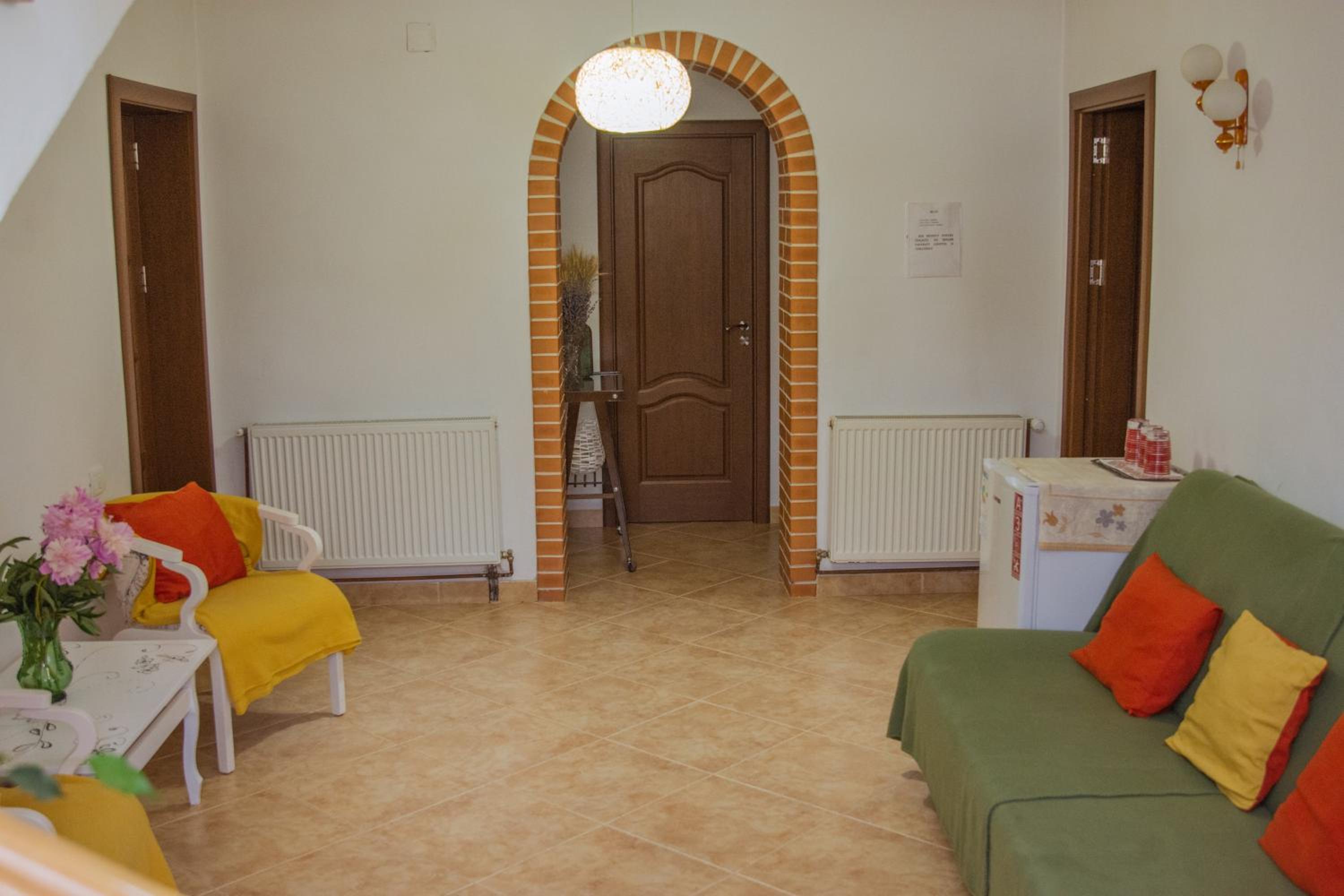Pensiunea Casa Elena view 3